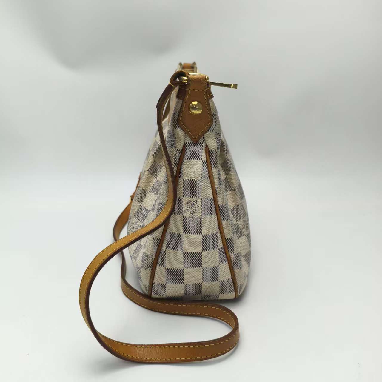 【*Shipped from: China*】LOUIS VUITTON PU Shoulder Bag — view 3
