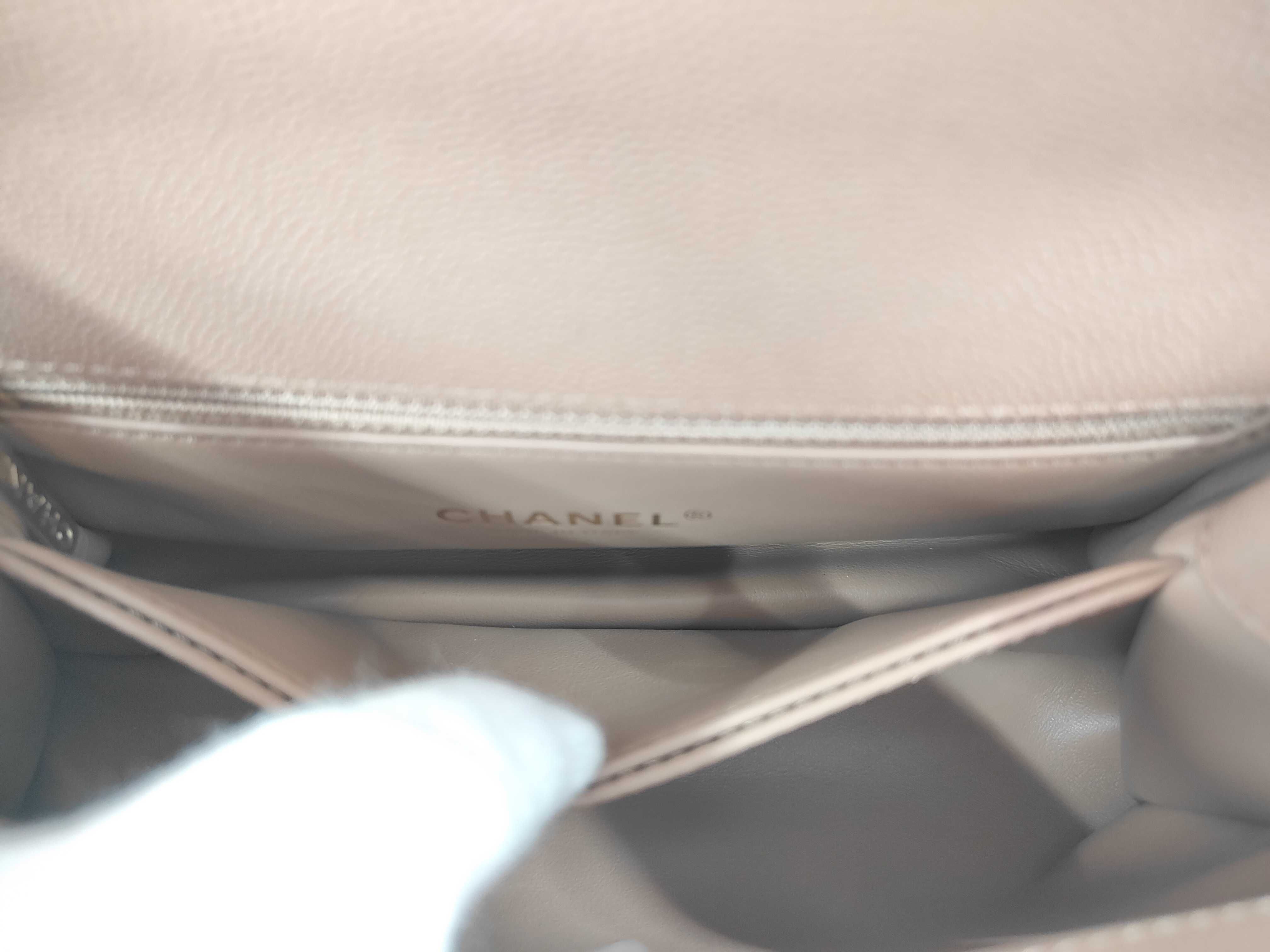 BAG CAVIAR SKIN COCO HANDLE SMALL 23CM RFID Shoulder Bag — view 11