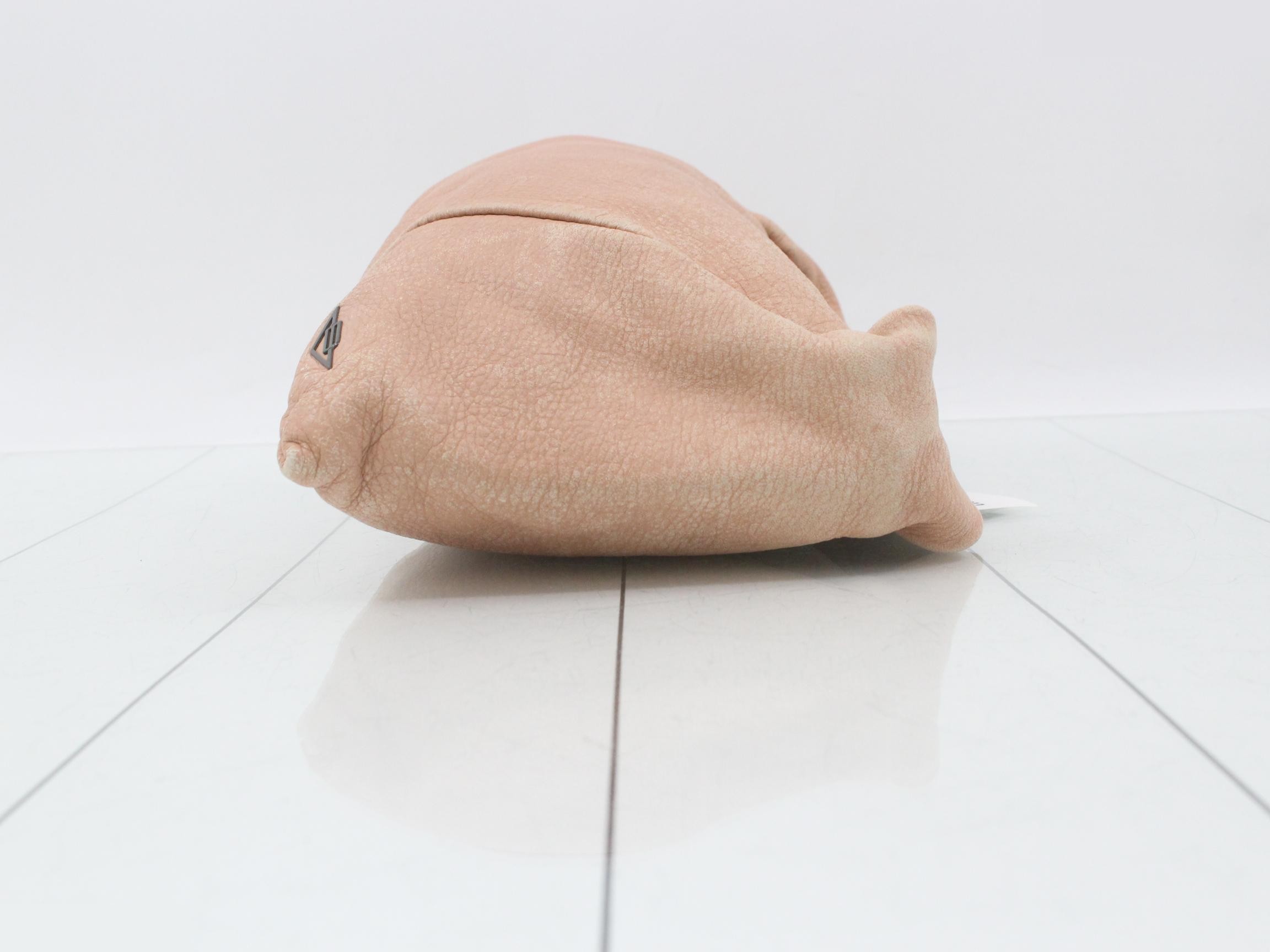 Hobo — view 3