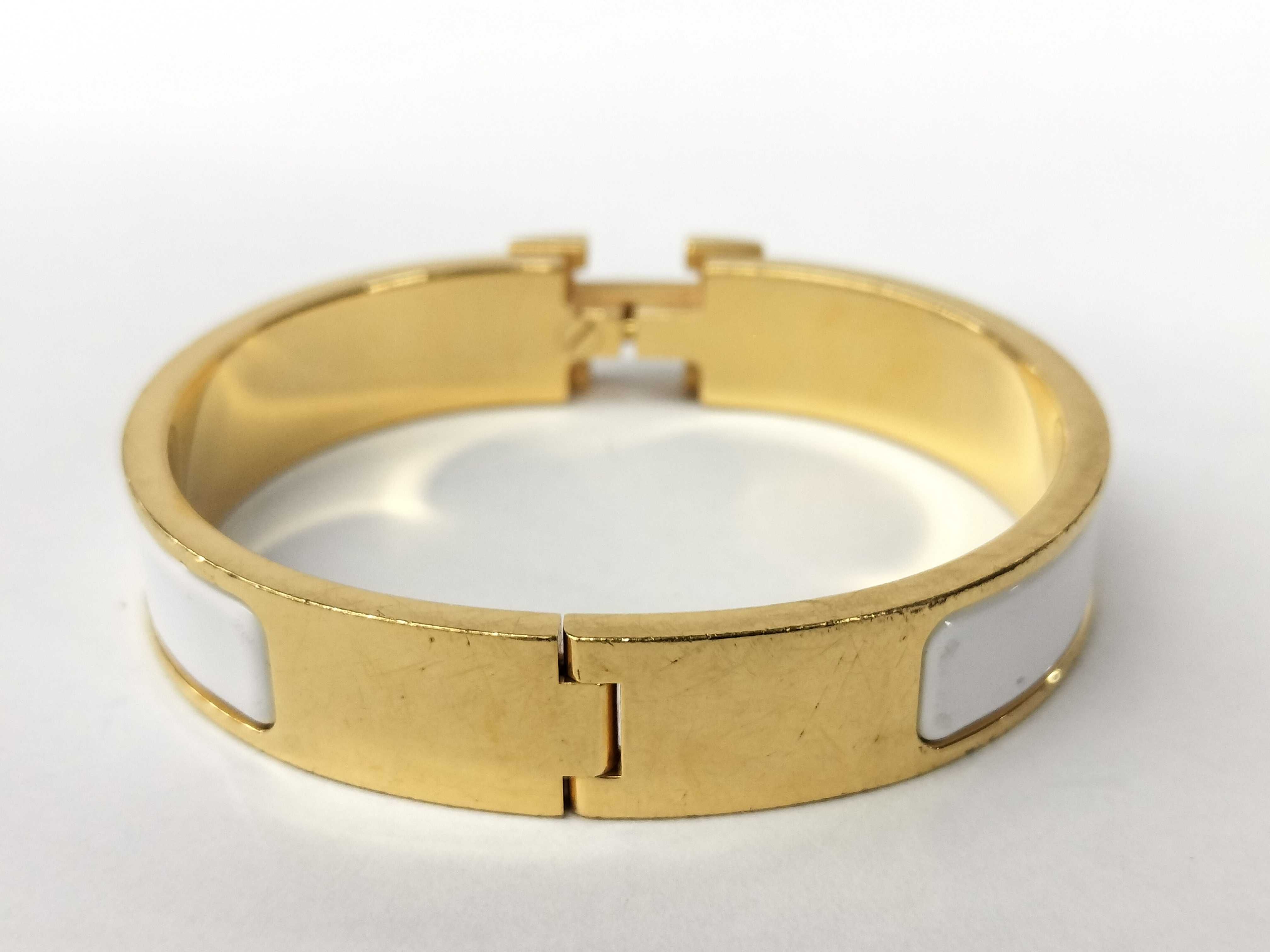 Hermès Clic Clac Gold Bracelet Bracelet/Bangle — view 5
