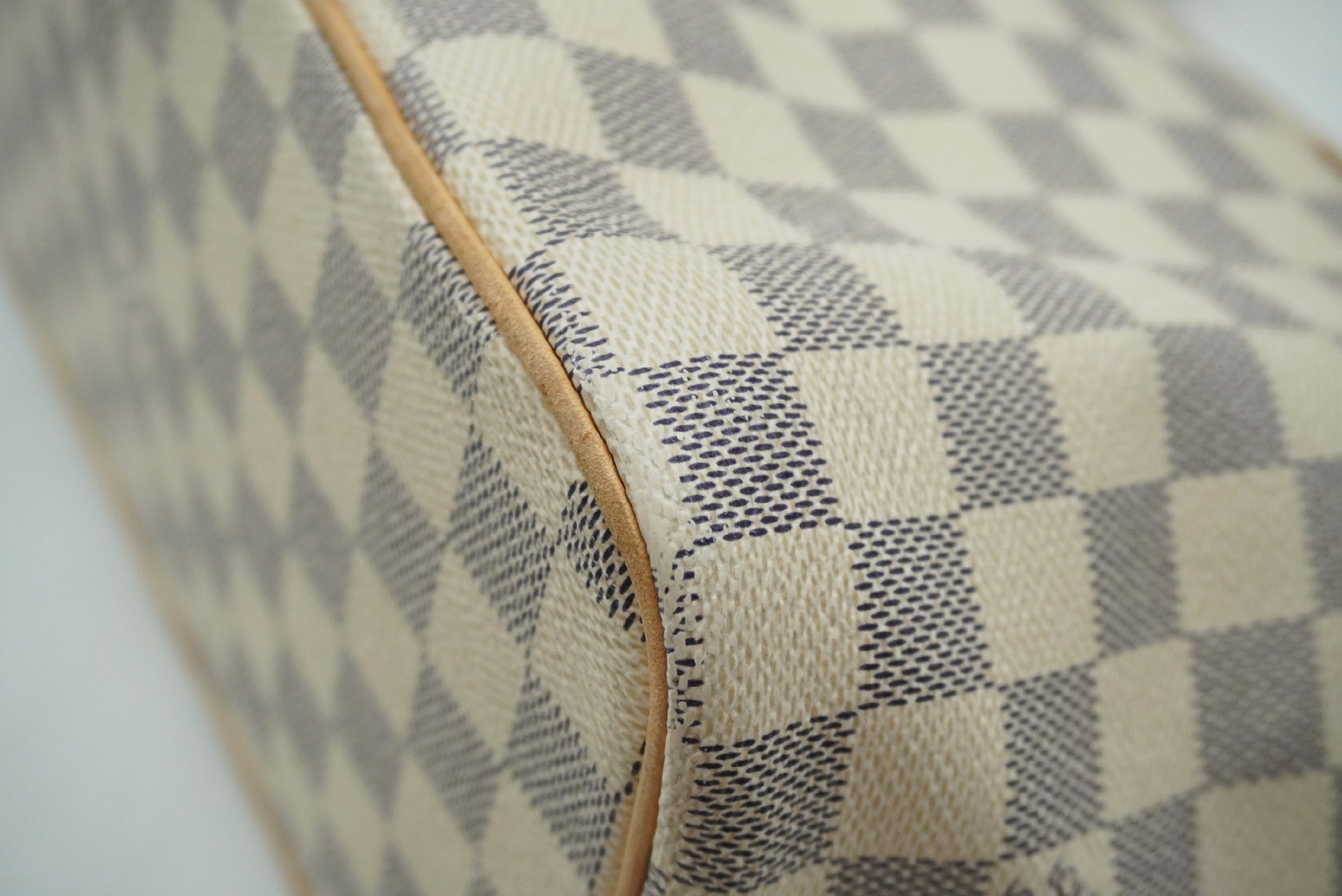 Damier Azur Saleya PM N51186 Handbag — view 13