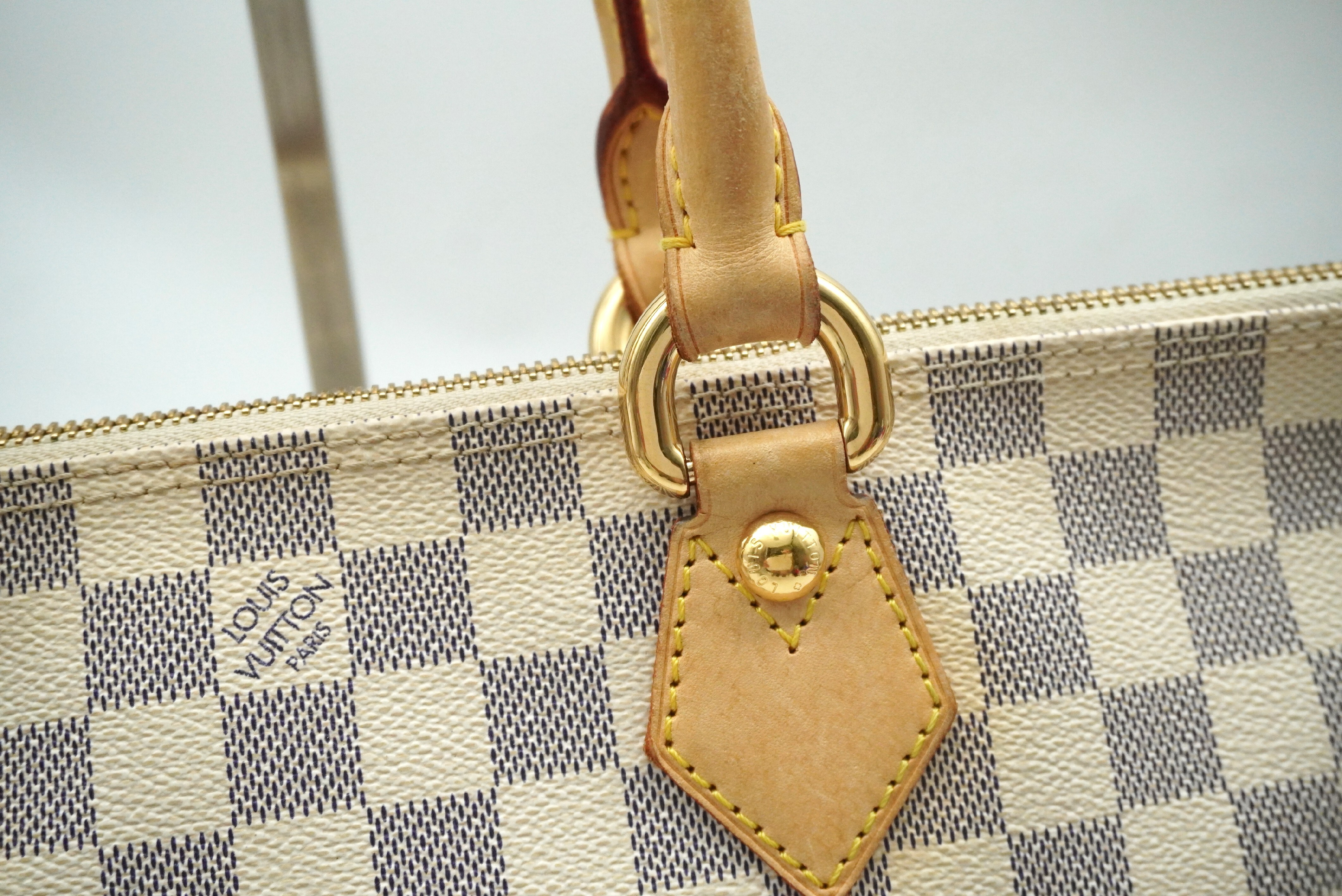 Damier Azur Saleya PM N51186 Handbag — view 7