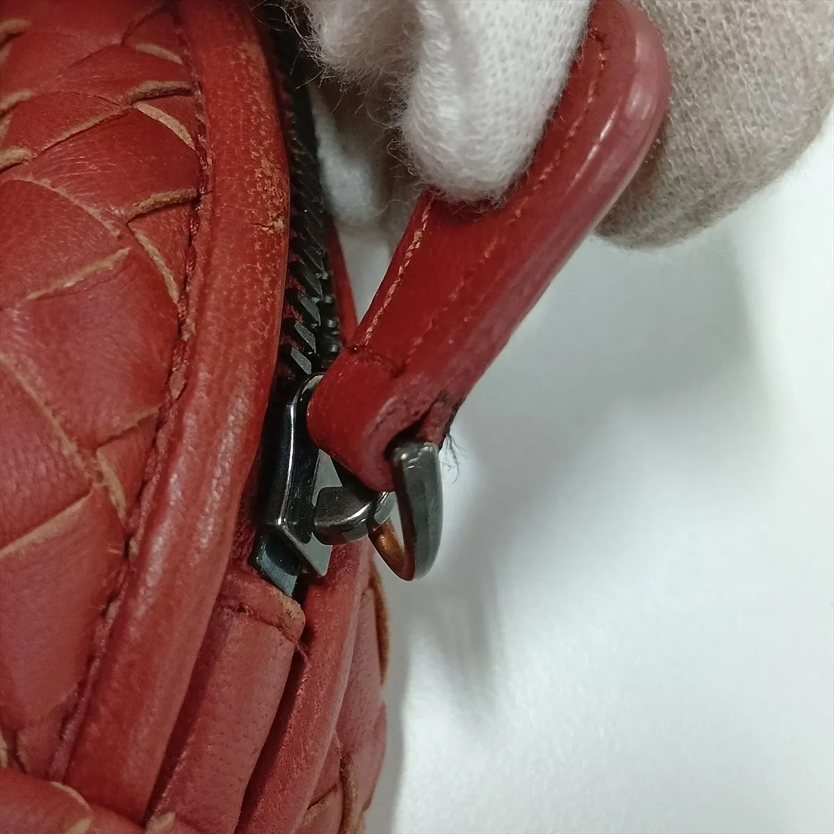 Intrecciato Leather Shoulder Bag, Red — view 11