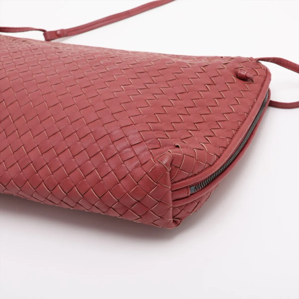 Intrecciato Leather Shoulder Bag, Red — view 3
