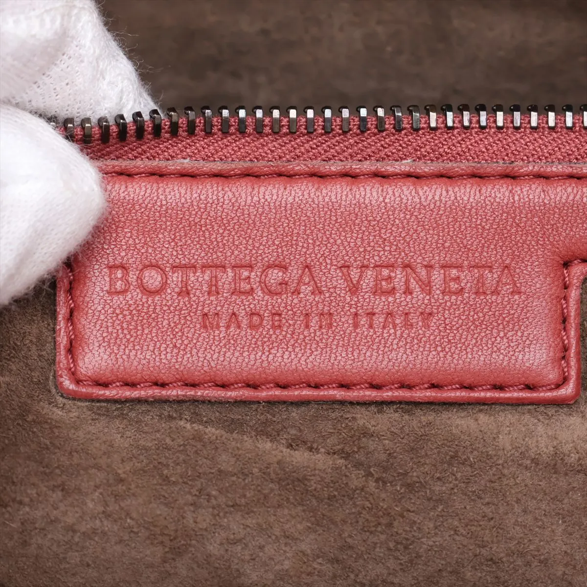Intrecciato Leather Shoulder Bag, Red — view 9