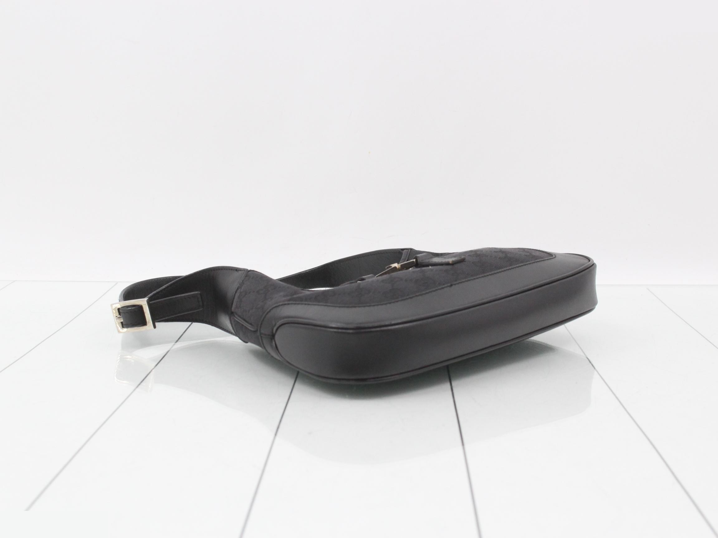 GG Canvas Jackie Shoulder Bag — view 5