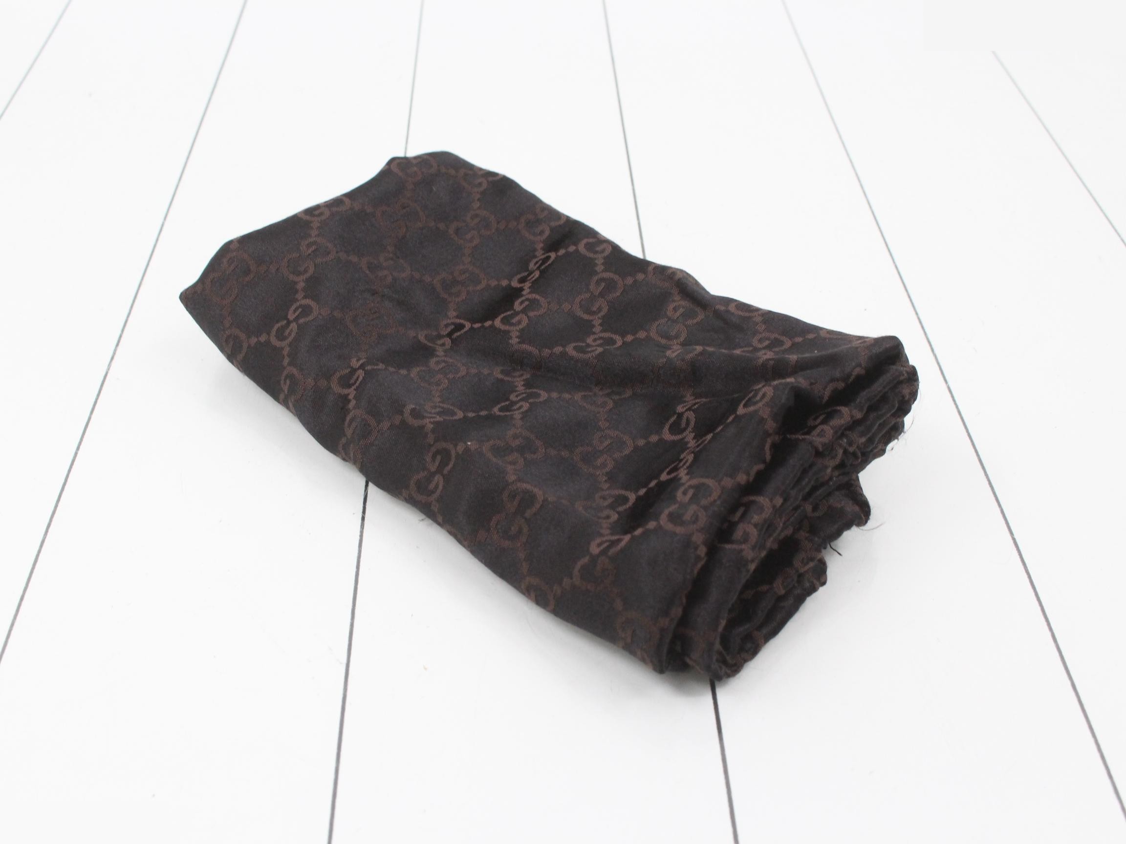 GG Canvas Jackie Shoulder Bag — view 7