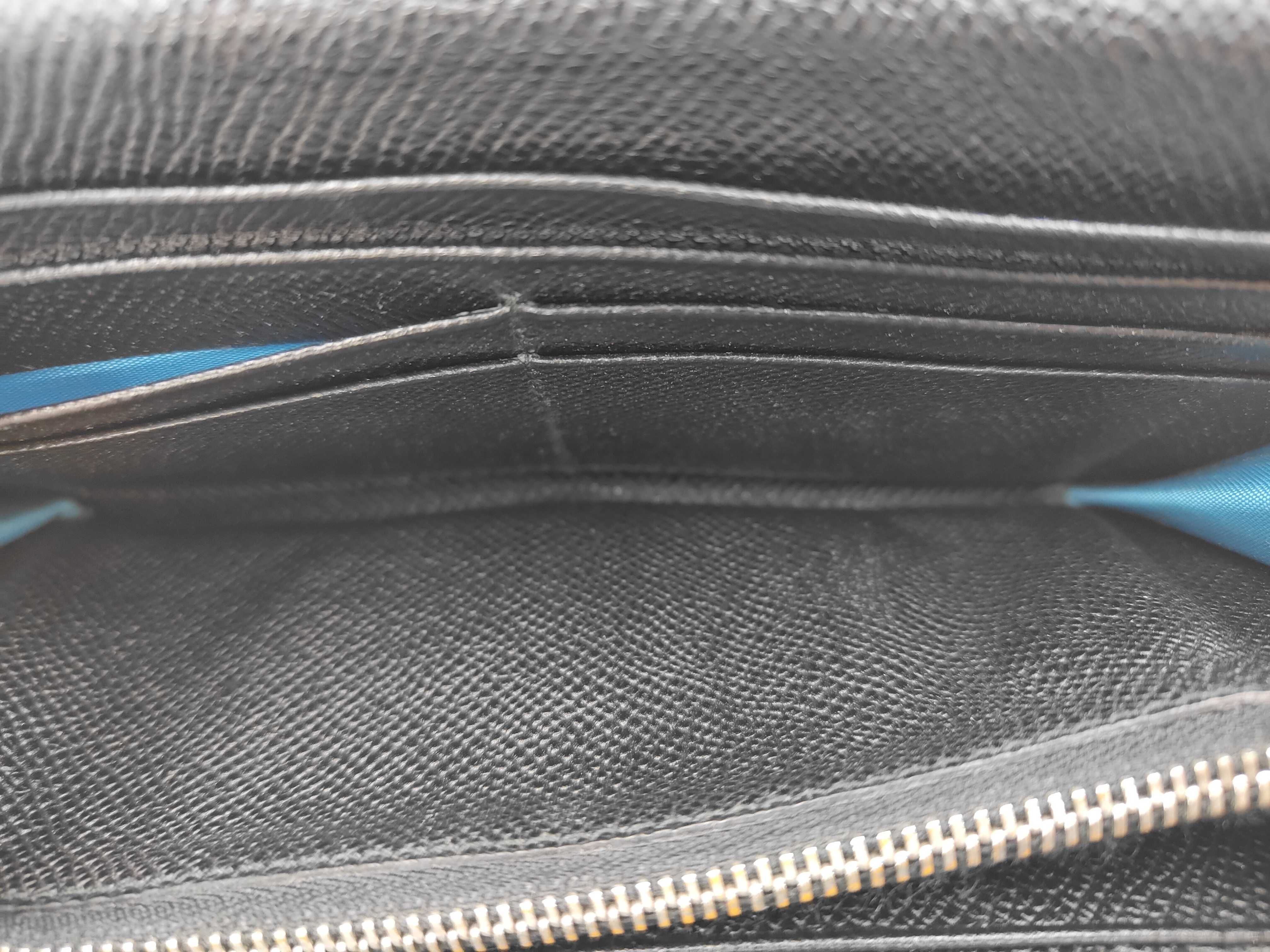 B.zero1 Leather Wallet — view 13