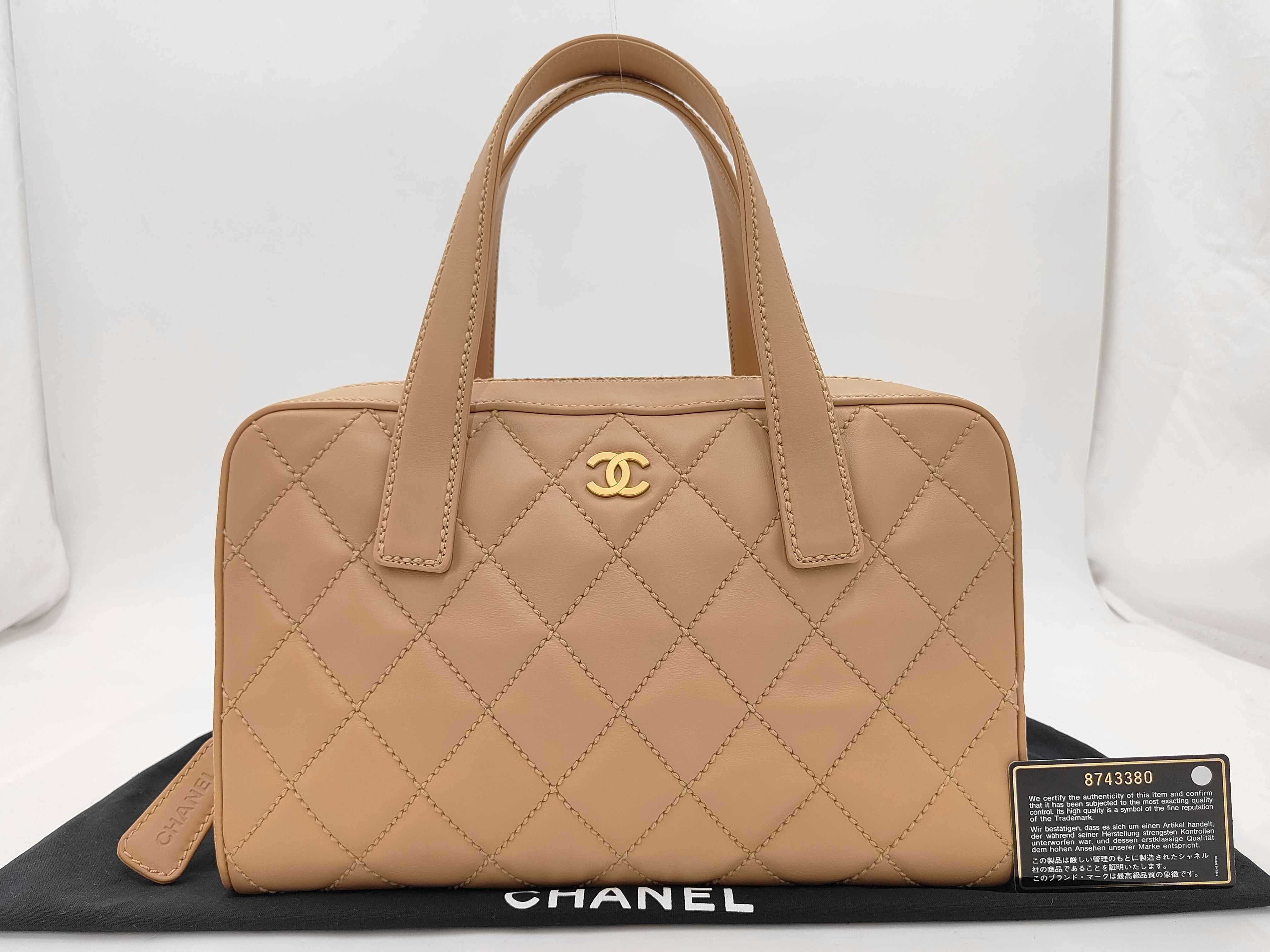 Wild Stitch Handbag, Seal, Series 8, A18121, Calfskin, 8743380 Handbag