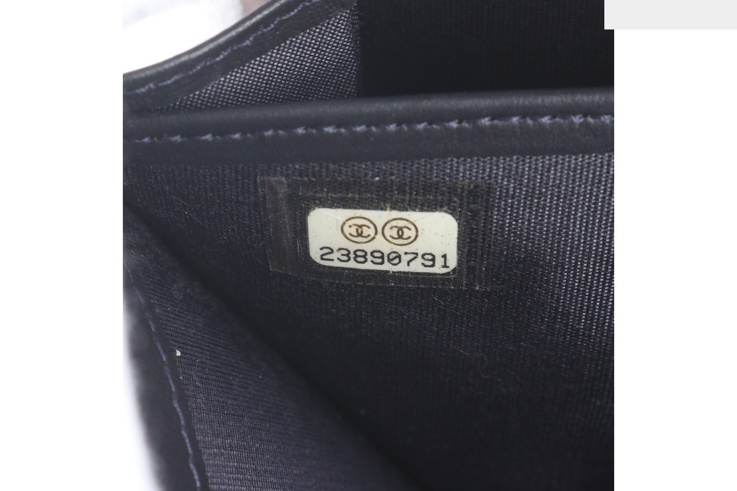 Serial sticker included Deauville denim long wallet — view 9