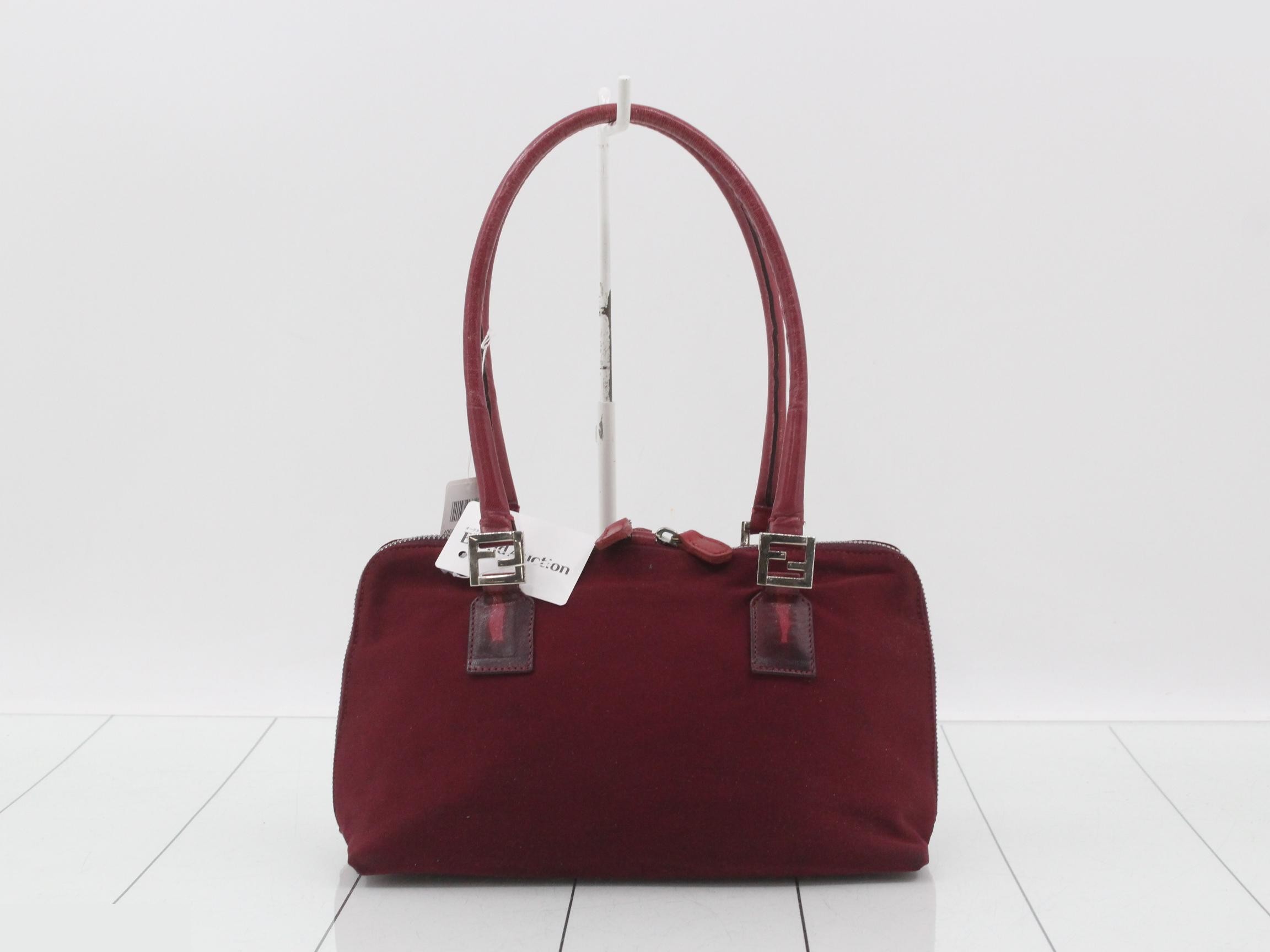 handbag — view 2