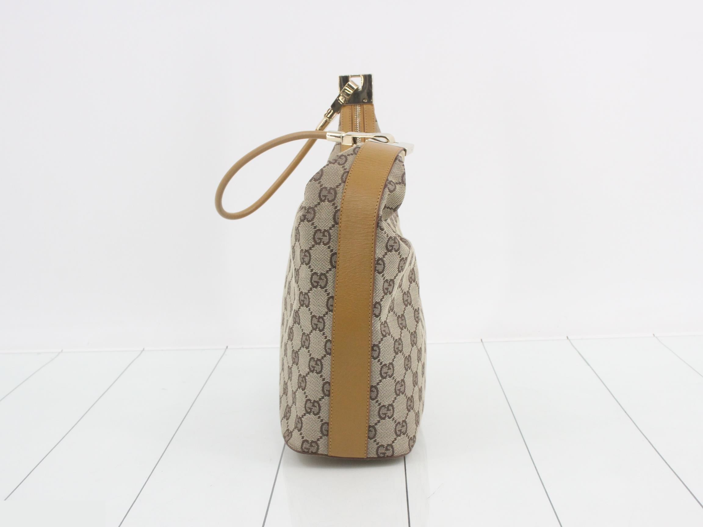 GG Canvas (Bag) - Shoulder Bag — view 4