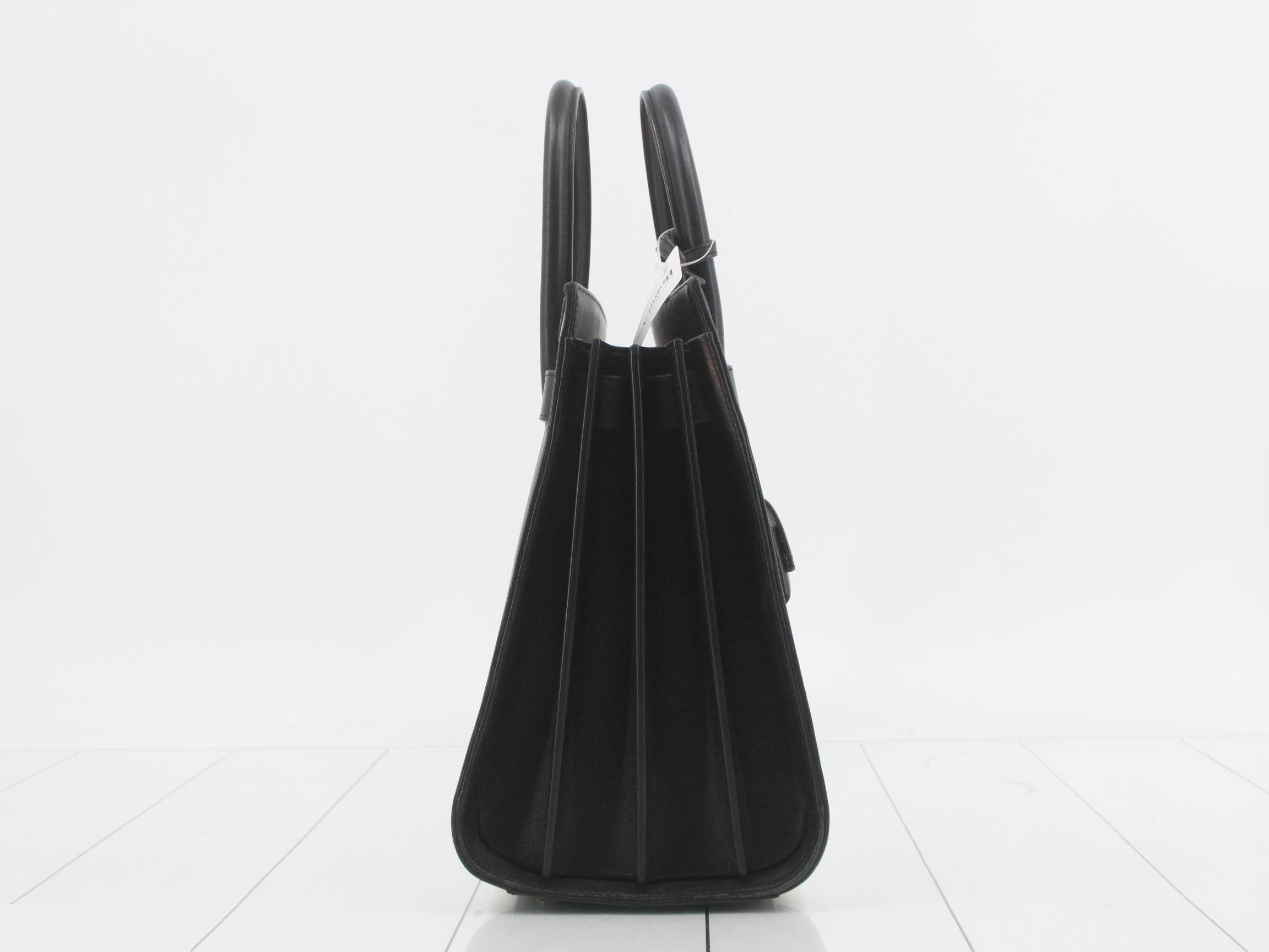 bag, black and white — view 4