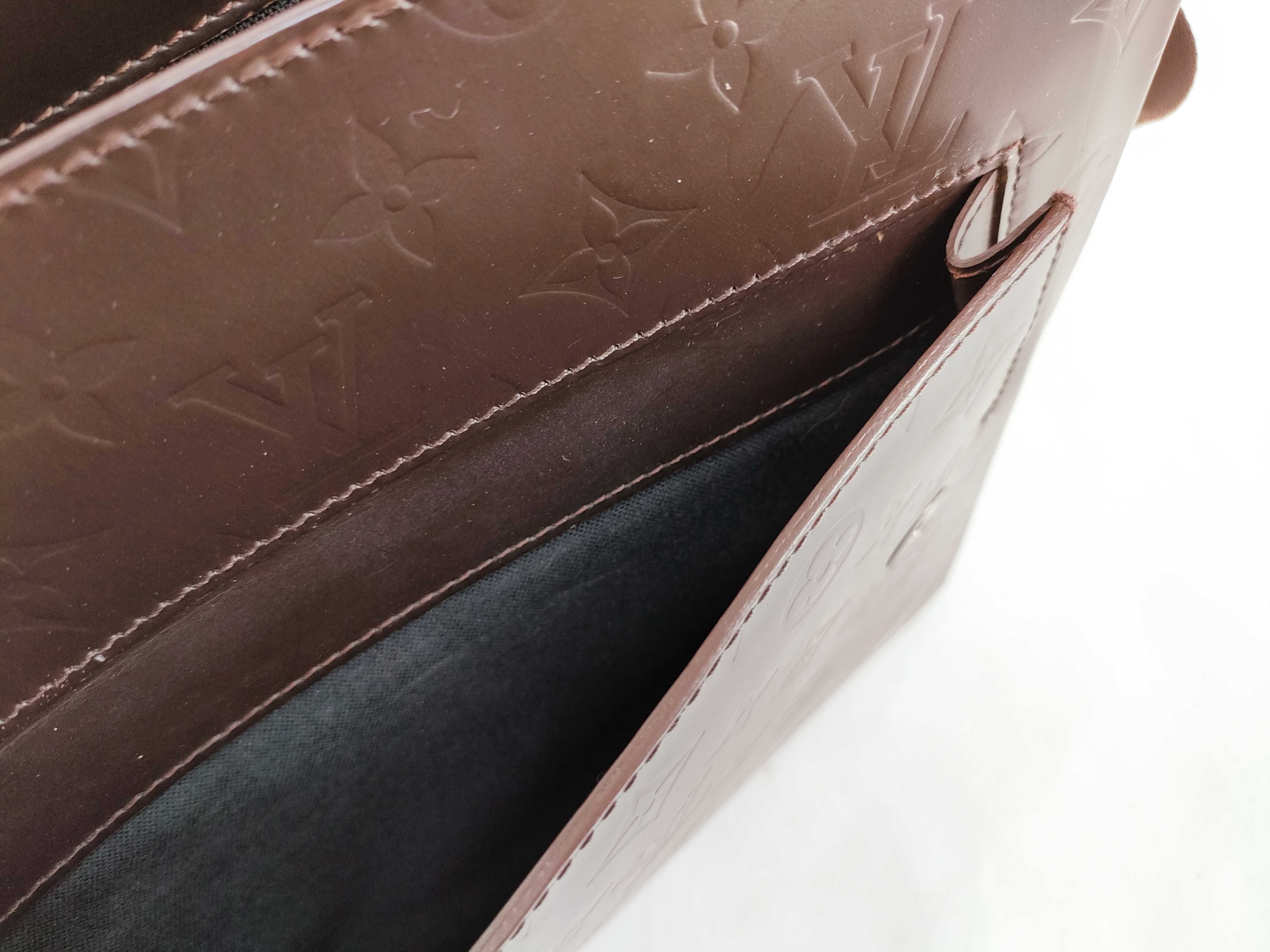 Monogram Empreinte Louis Vuitton Monogram Glacé Fonzie M46570 Leather Shoulder Bag — view 14