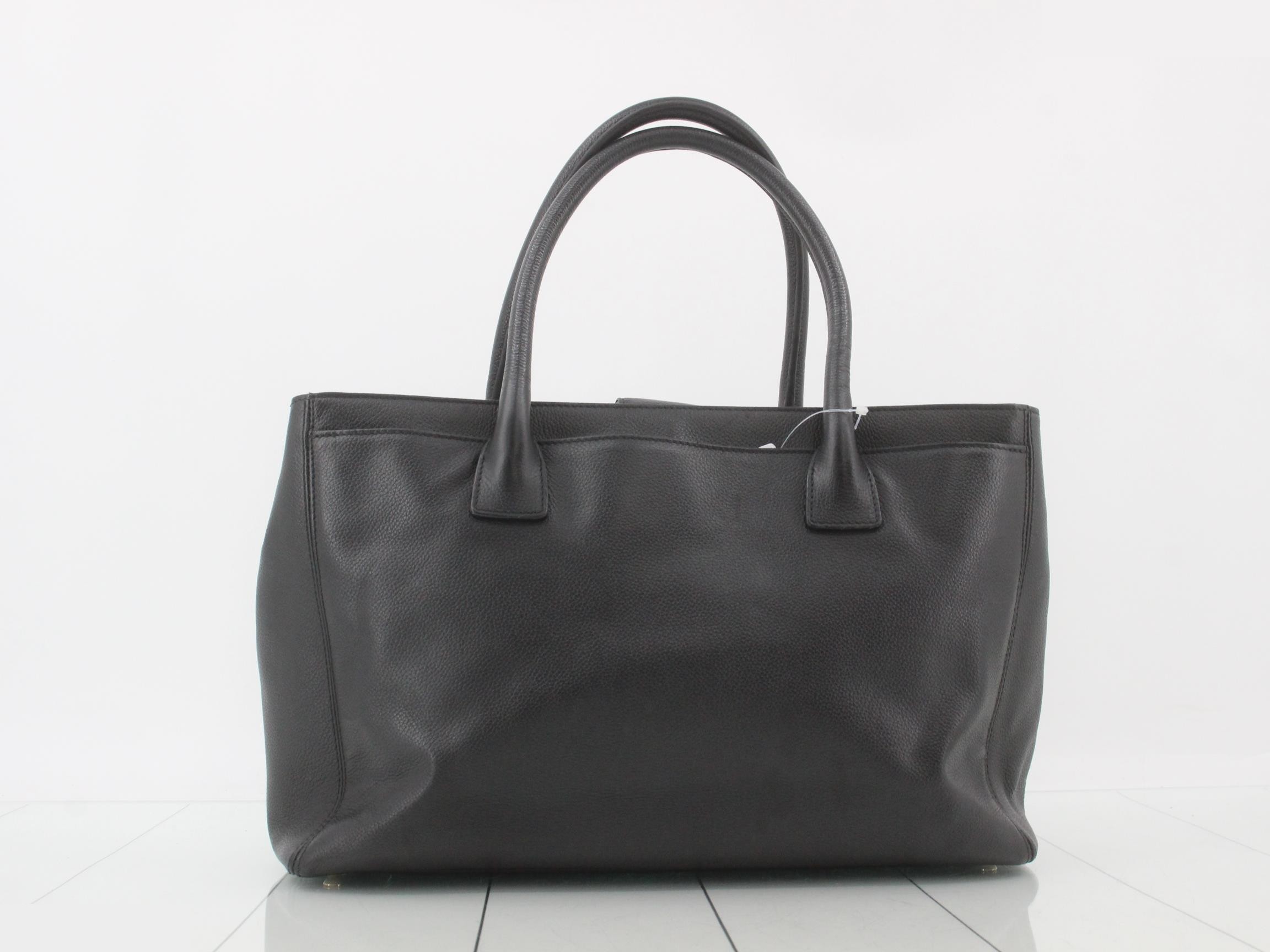 Executive Tote Leather Turnlock 2-Way Tote Bag, Black — view 2