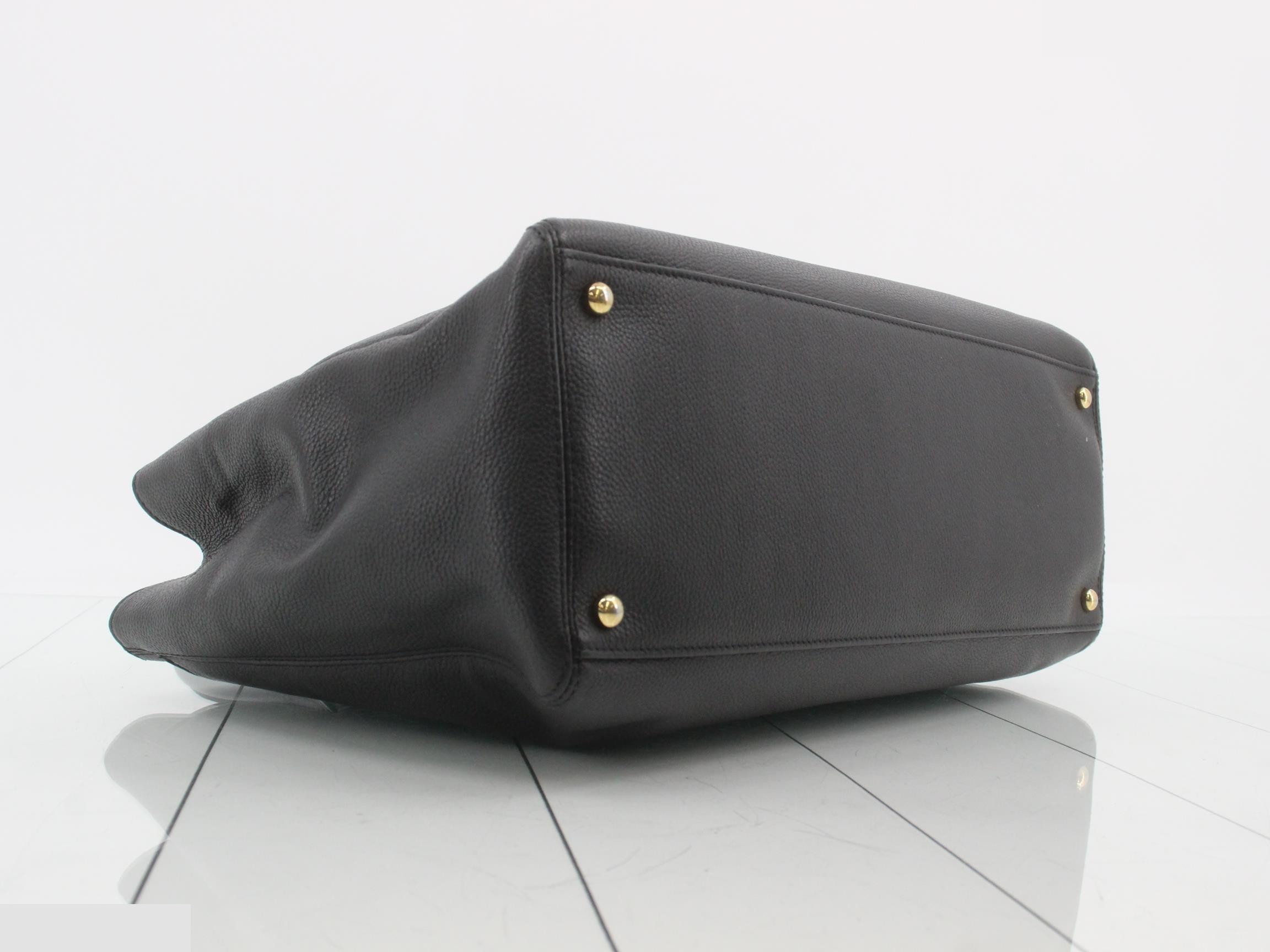 Executive Tote Leather Turnlock 2-Way Tote Bag, Black — view 5
