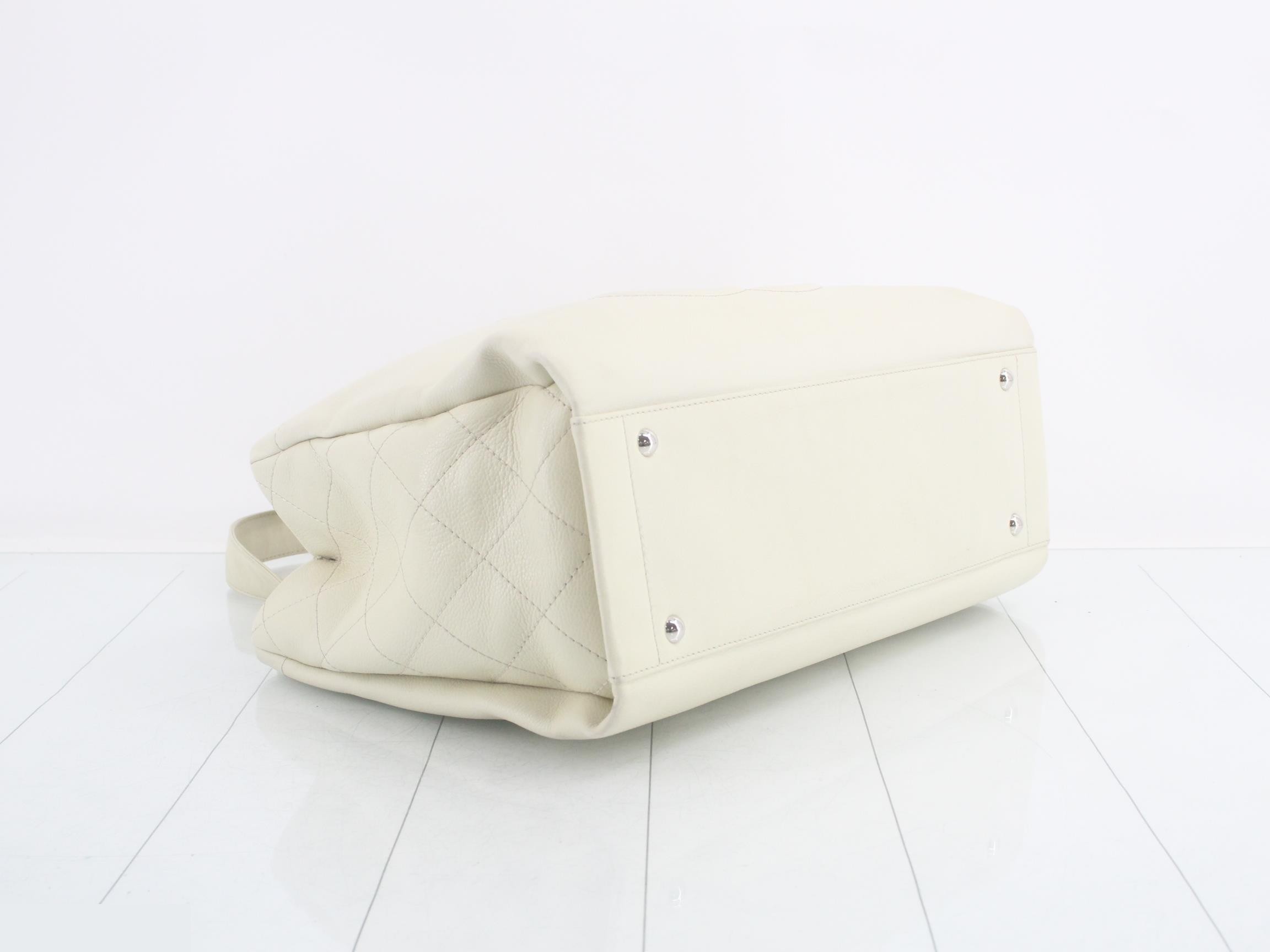 Caviar Coco Mark Shoulder Bag, Series 12 — view 5