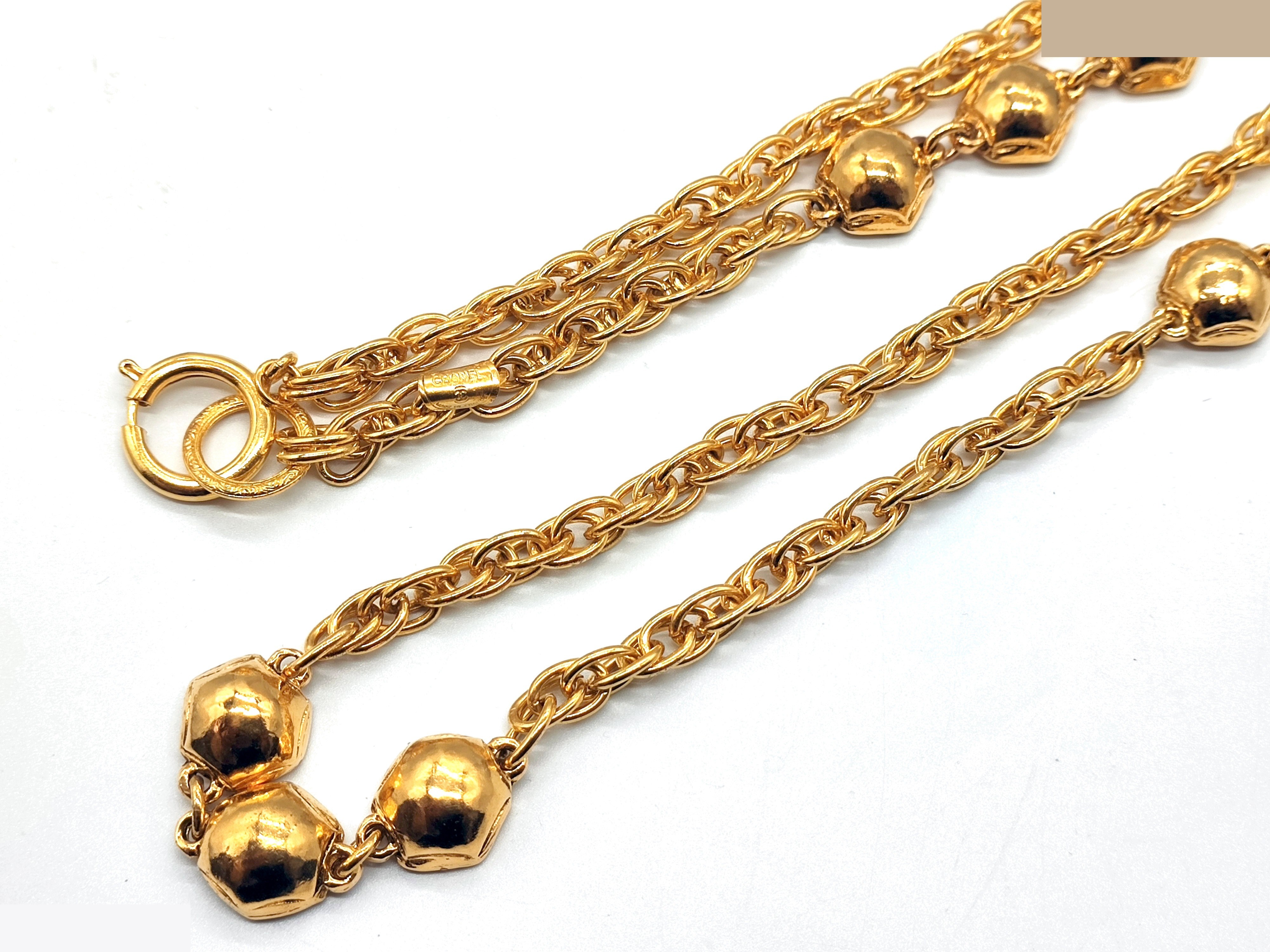 Hexagon 15-strand necklace, chain approximately 84cm long. — view 5