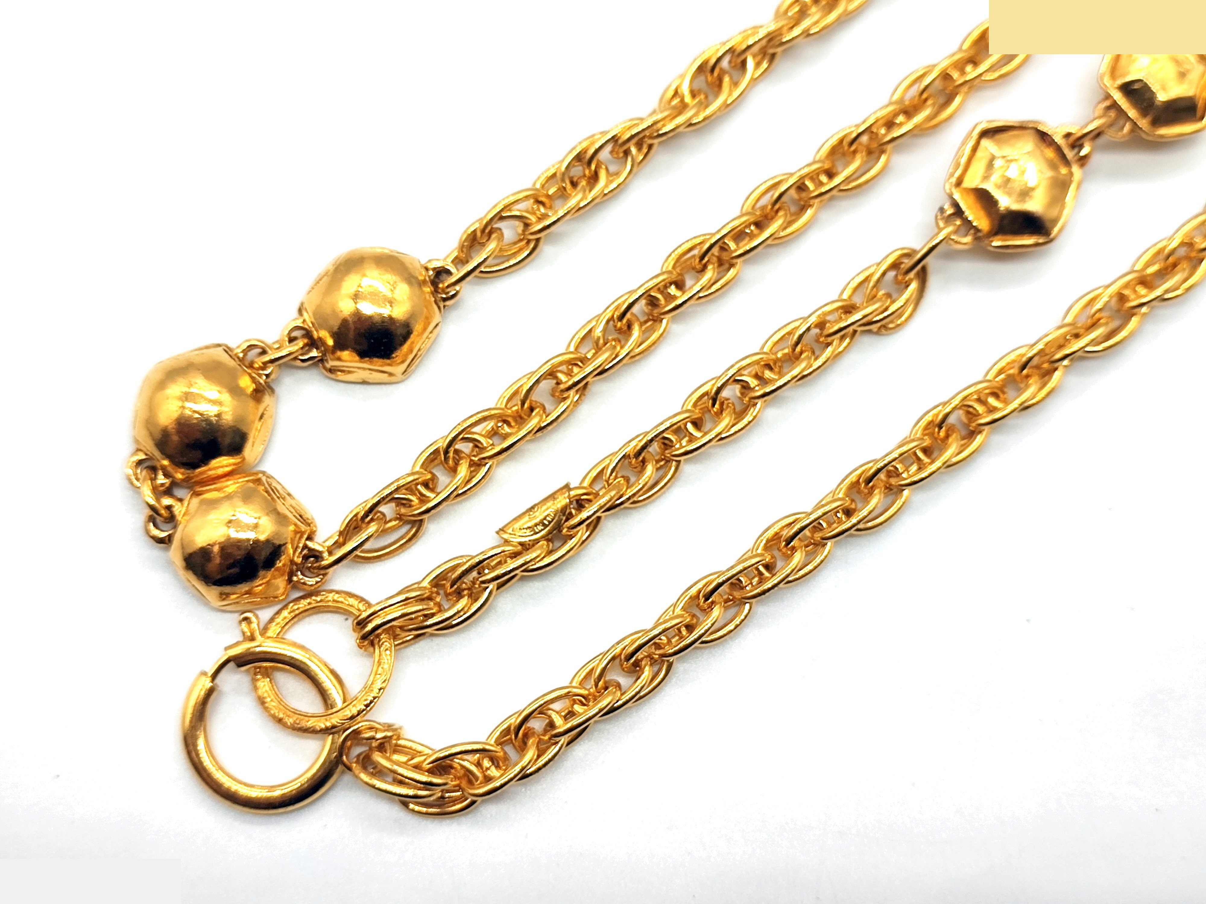 Hexagon 15-strand necklace, chain approximately 84cm long. — view 8