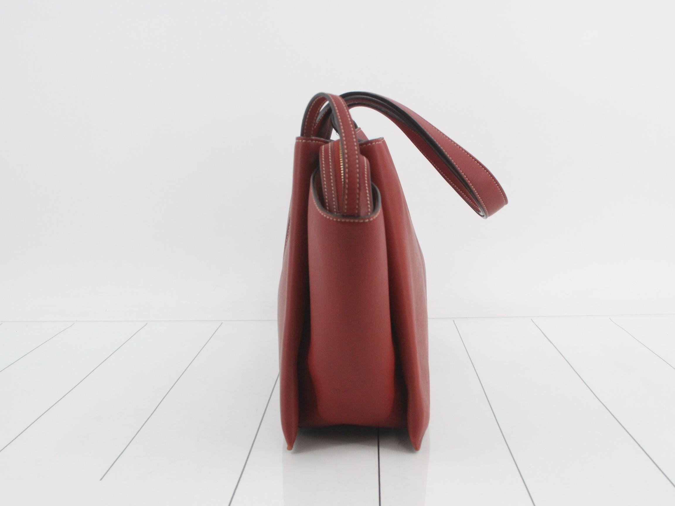 Trifold Bag/Shoulder Bag - Red — view 3