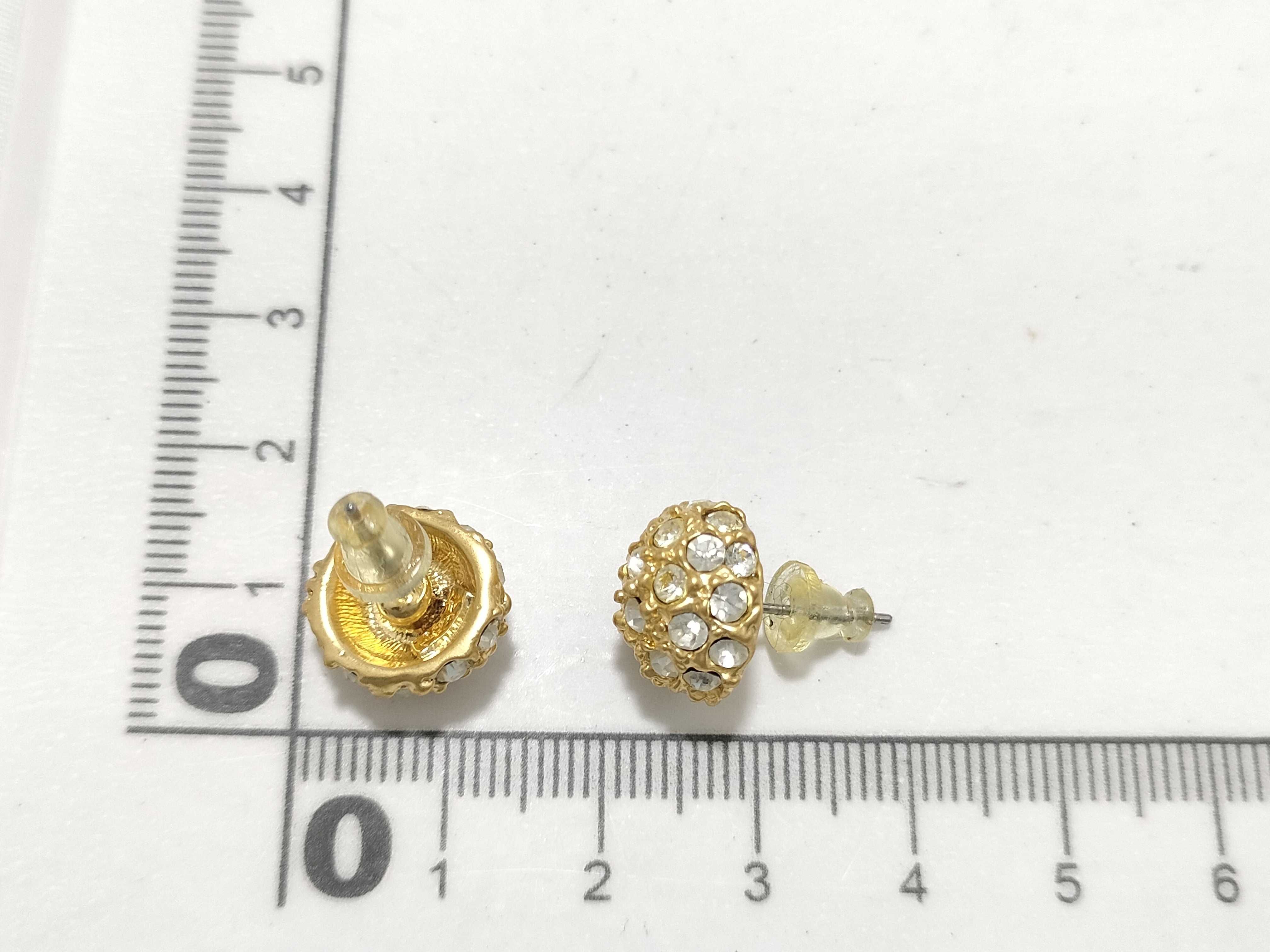 colored gemstone earrings/piercings — view 7