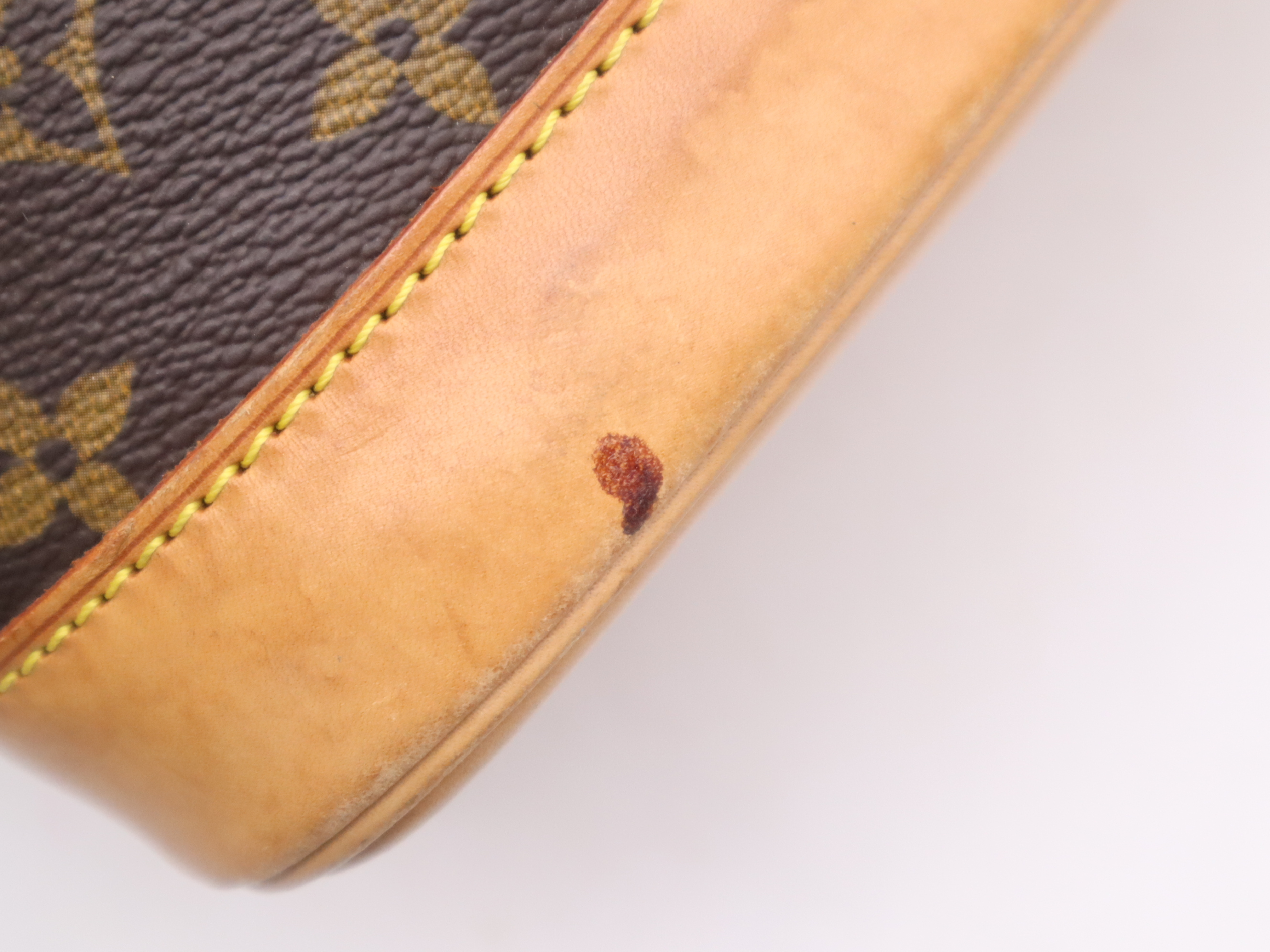 M51130 Monogram Alma (old model) handbag — view 9