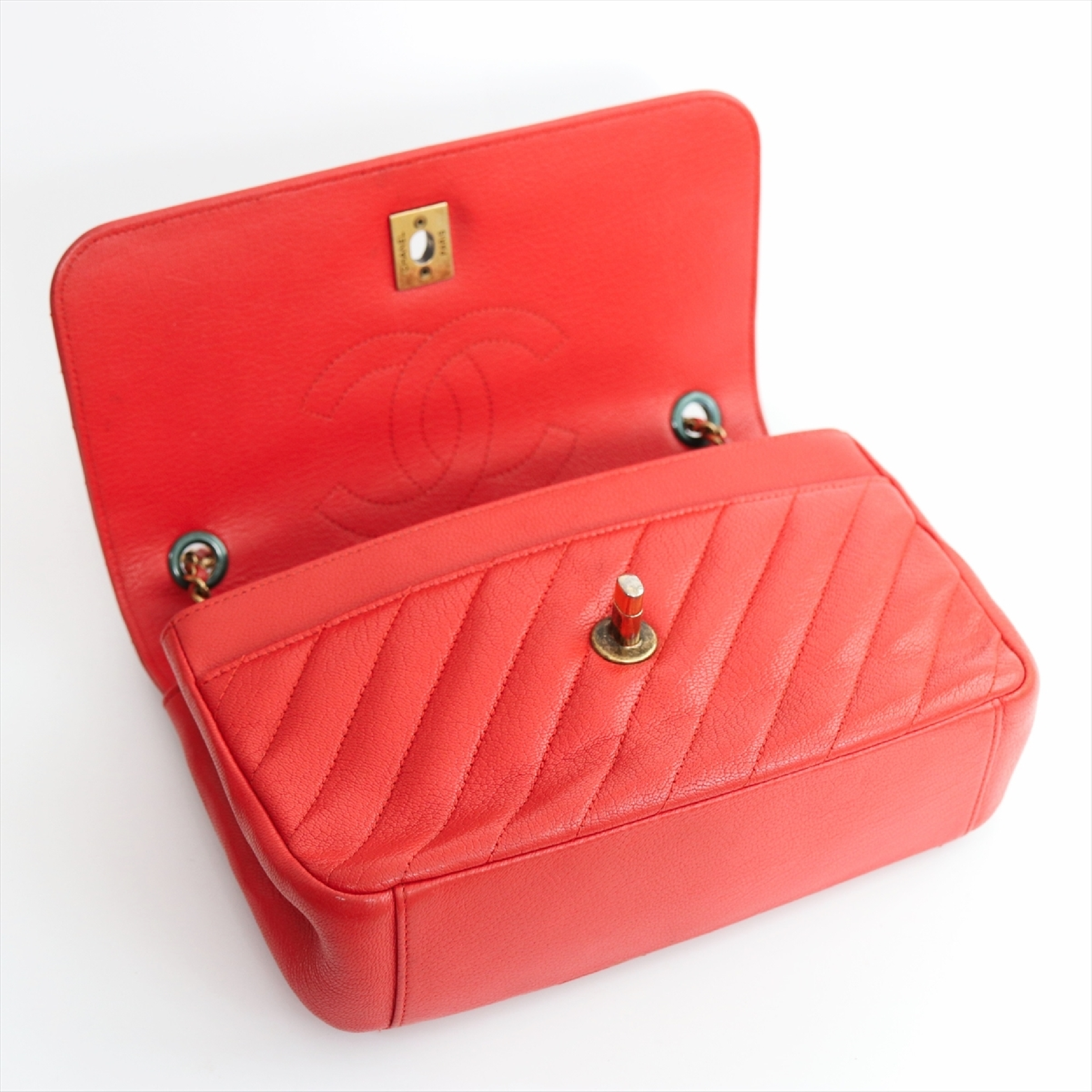 Bias Stitch Double Chain Shoulder Bag with Gold Hardware — view 9