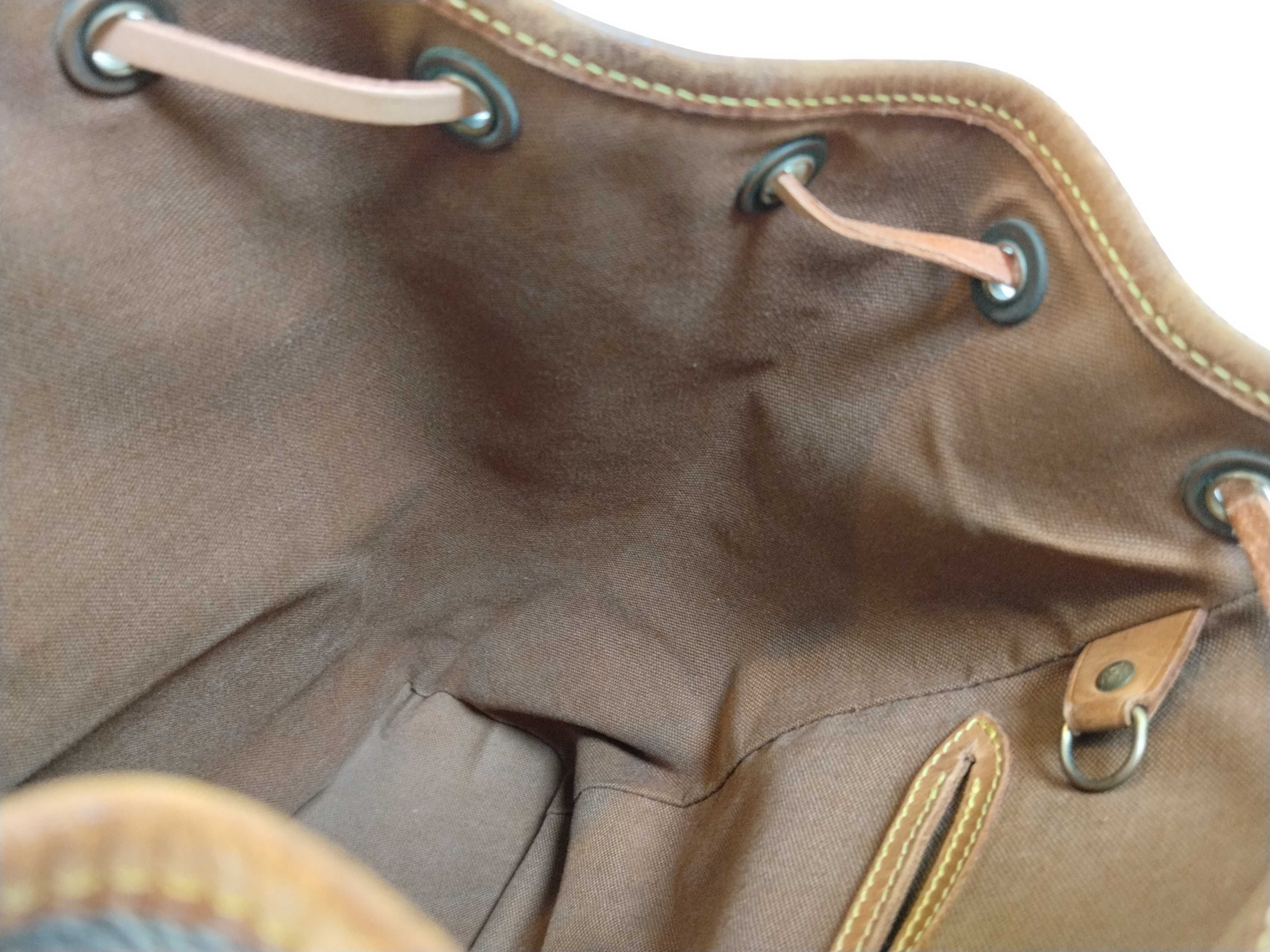 Monogram Louis Vuitton Monogram Montsouris MM SP0918 Backpack — view 11