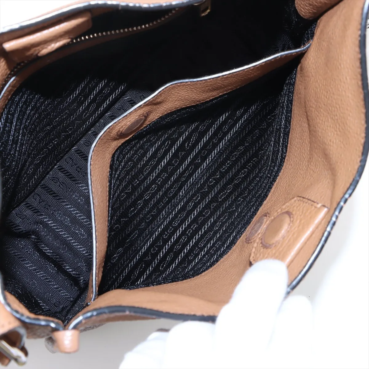 Vitello Dino Soft Leather Shoulder Bag Brown External Zipper — view 8