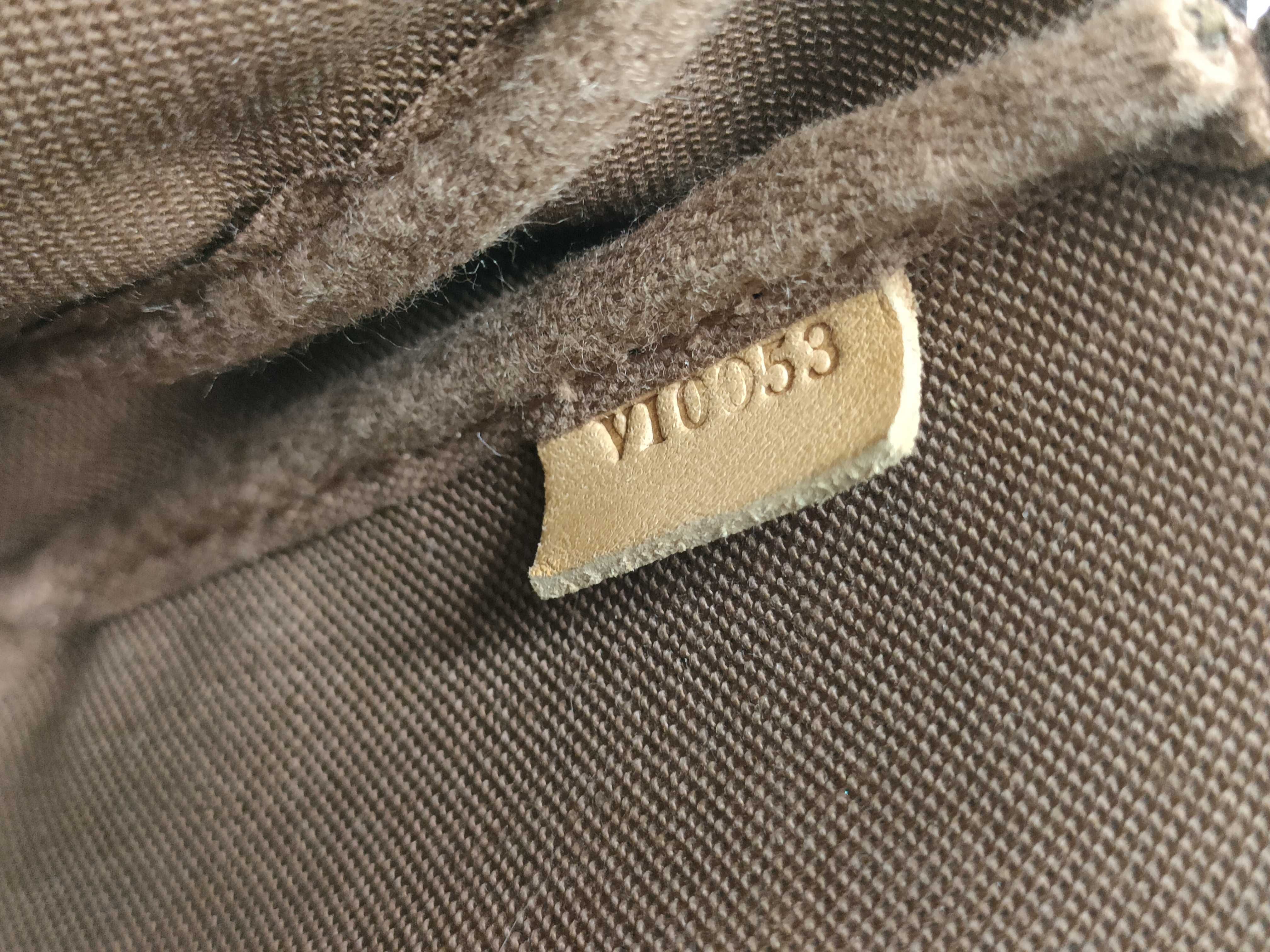 Monogram Louis Vuitton Monogram Pochette Accessoires M51980 Handbag — view 12