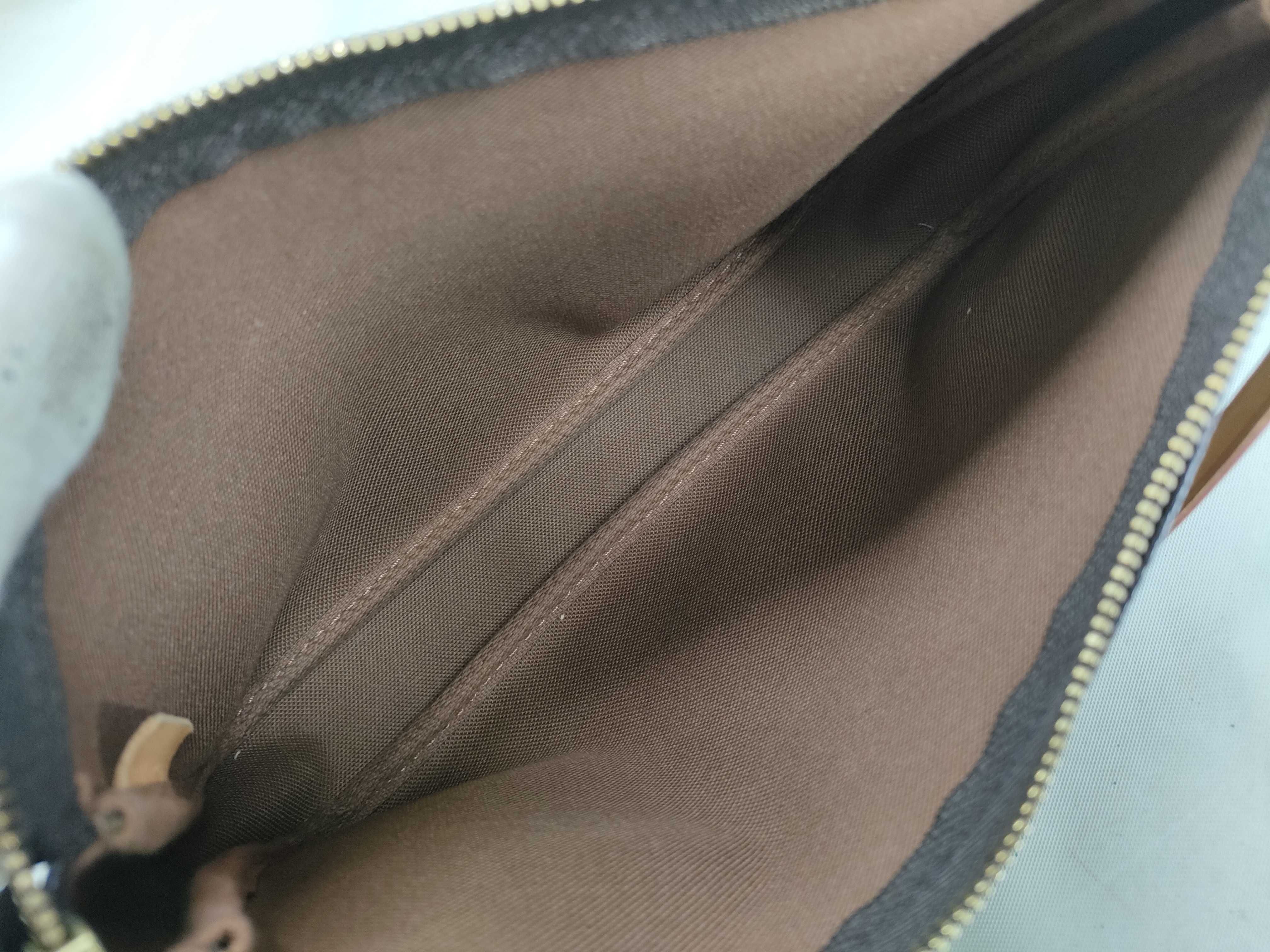 Monogram Louis Vuitton Monogram Pochette Accessoires M51980 Handbag — view 10