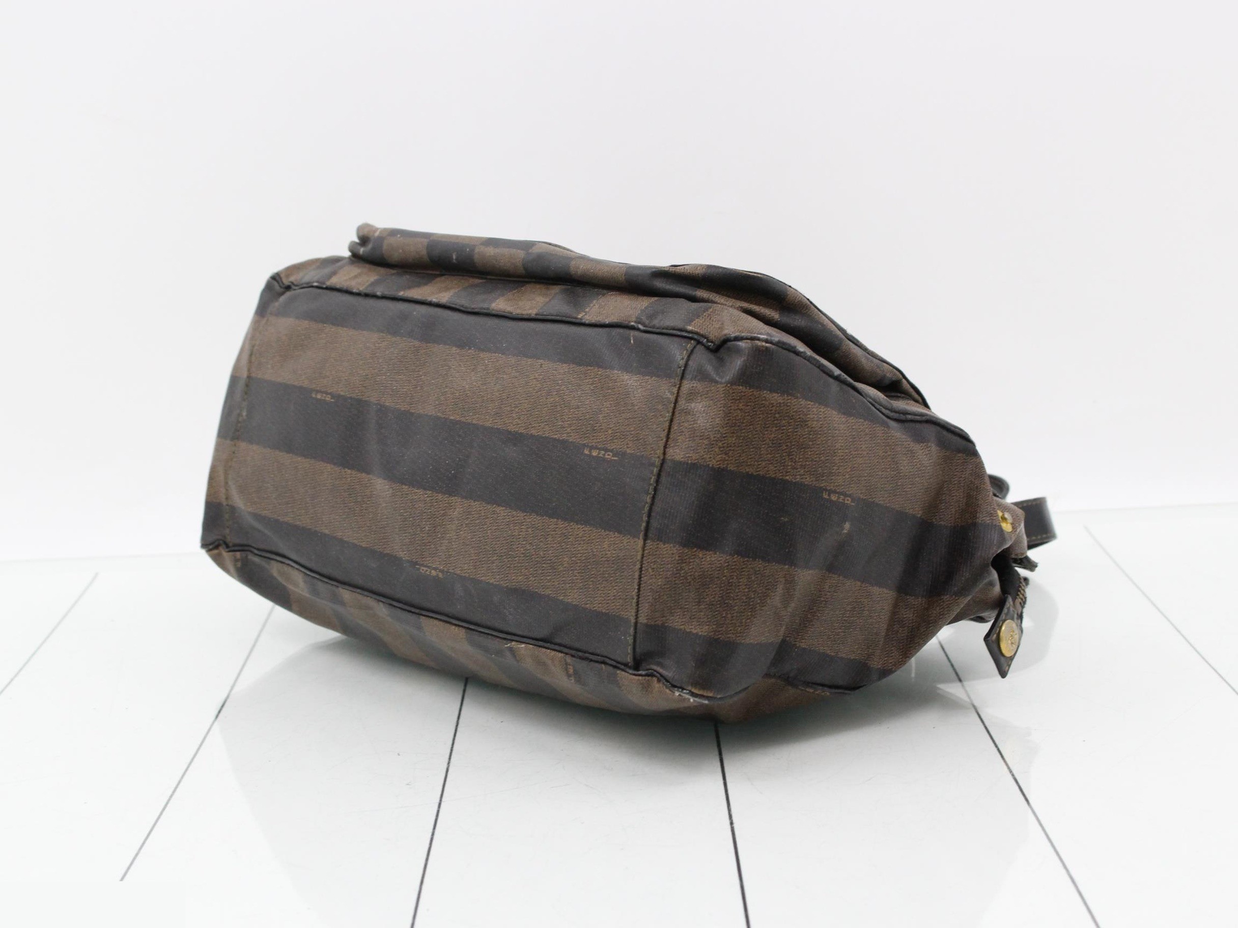 handbag — view 6