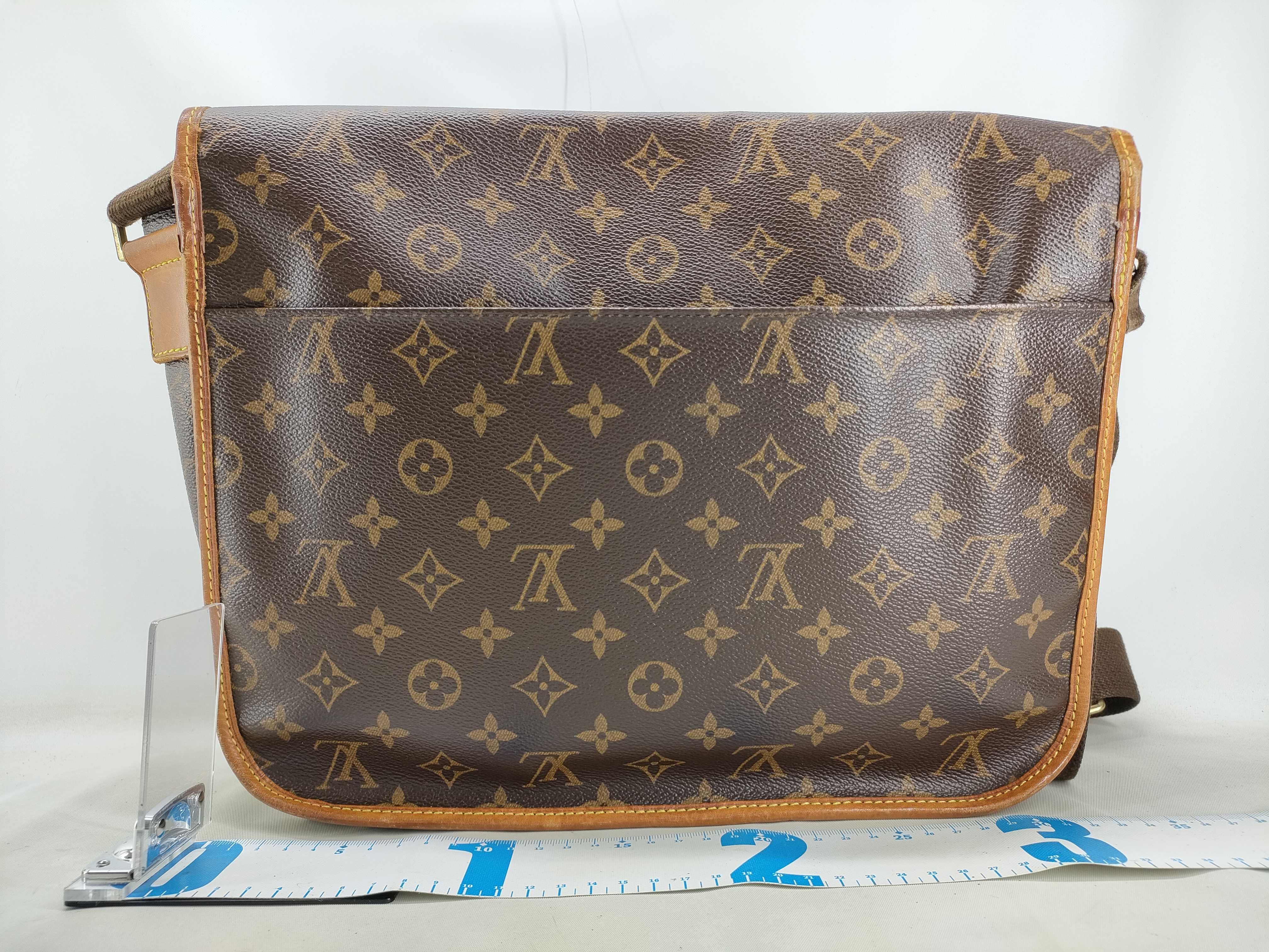 Monogram LV Monogram Messenger Bosphore GM M40105 DU0066 Shoulder Bag — view 2