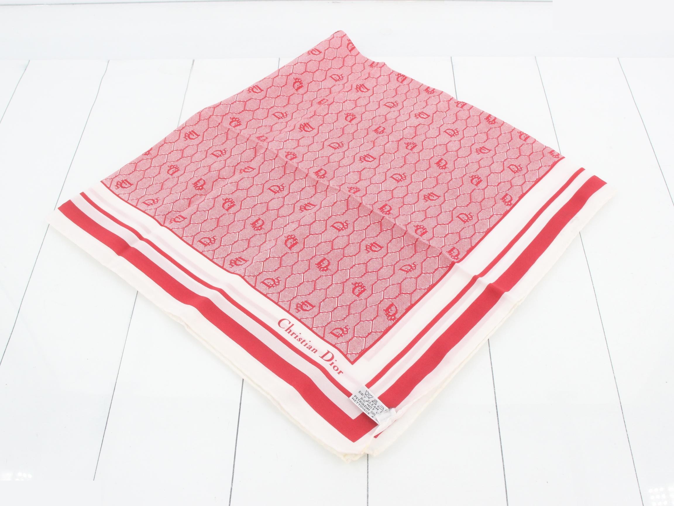 Trotter Scarf
