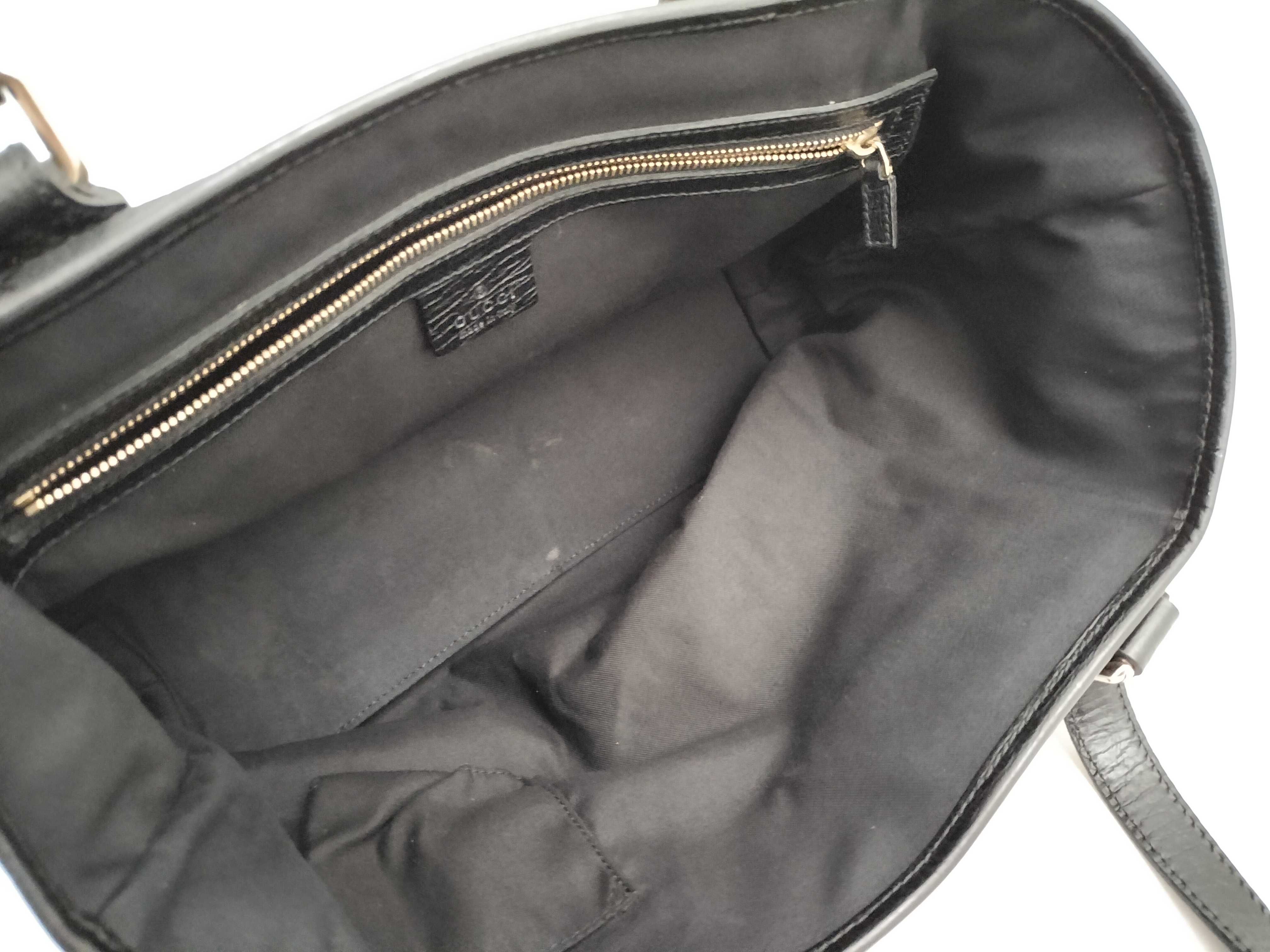 GG Canvas Tote Bag, Black, with Charm — view 9