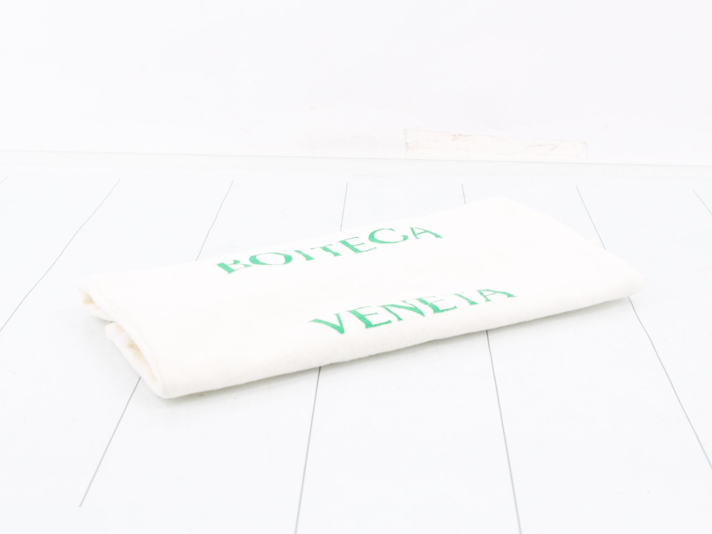 Intrecciato (bag) / Handbag — view 7