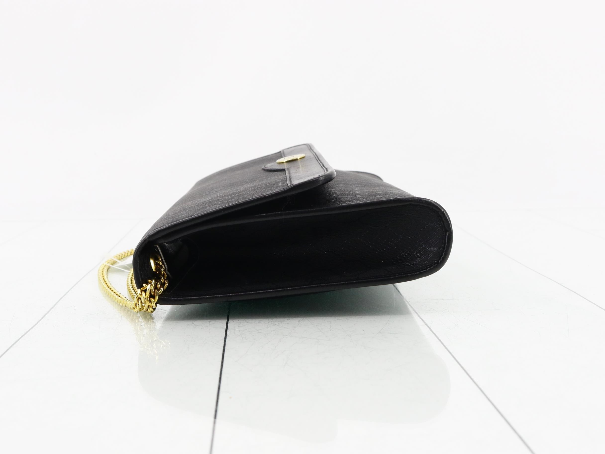 Honeycomb Chain Shoulder Bag, Black, Gold Hardware — view 4