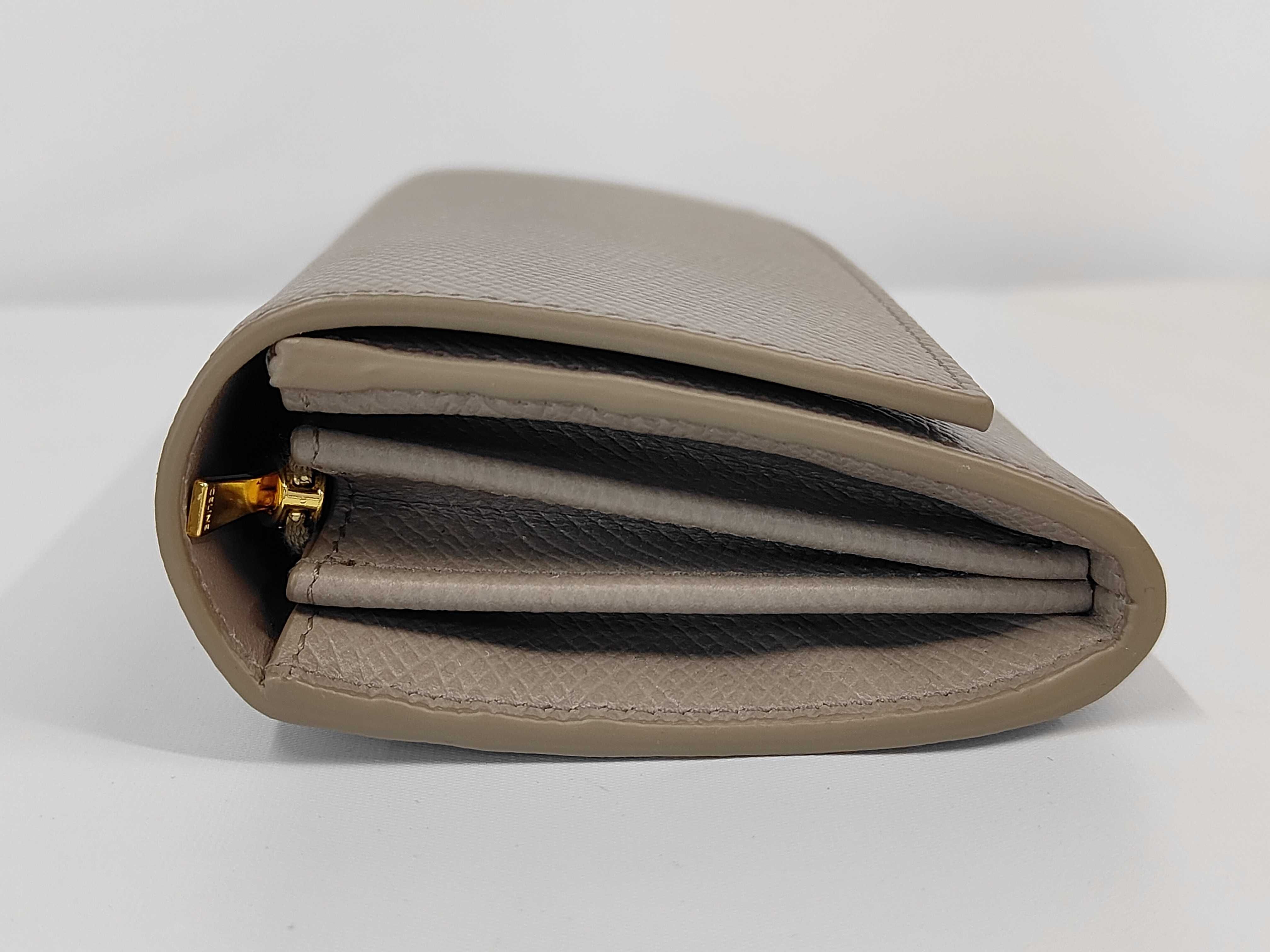 Unused Flap Long Wallet Etoupe Wallet — view 5