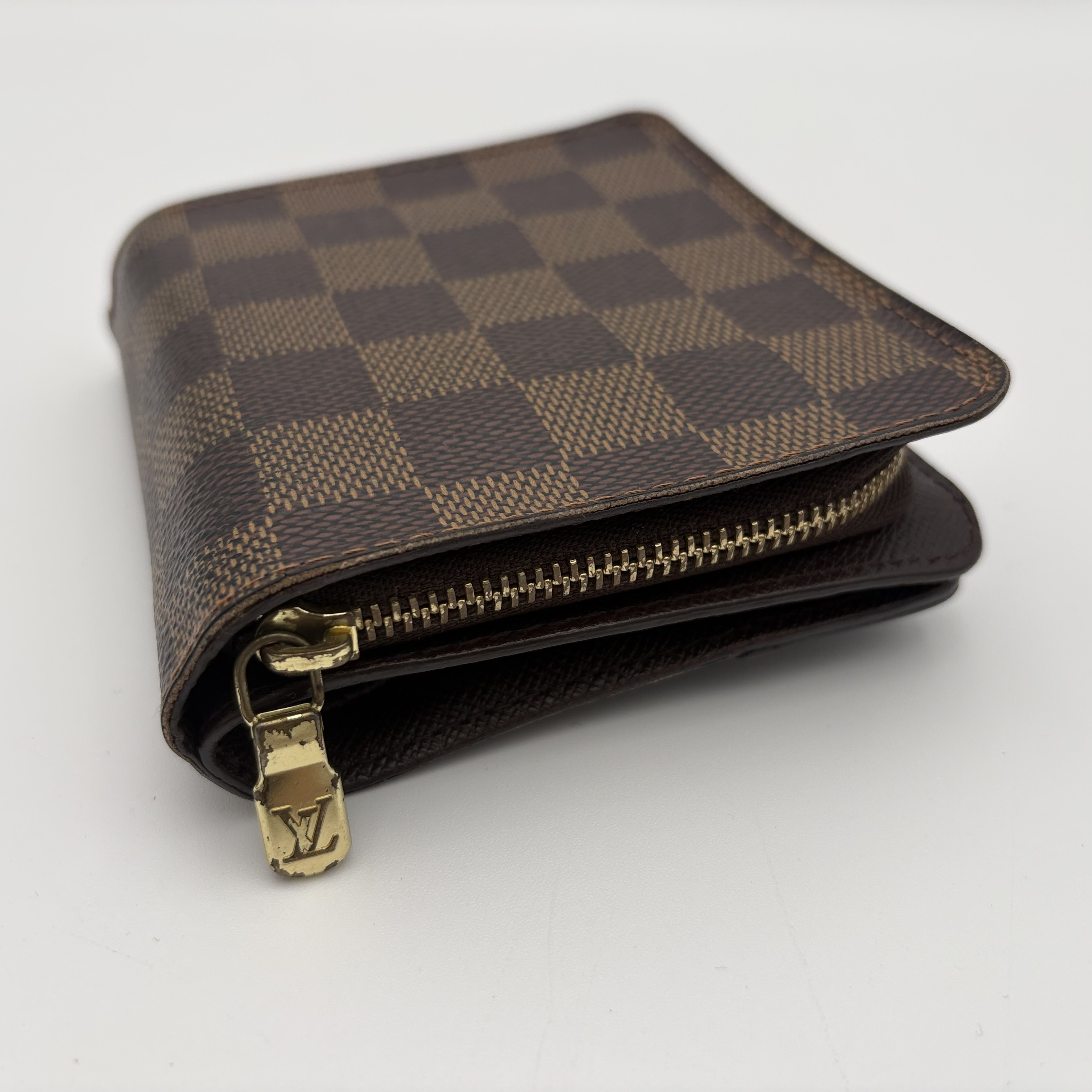 Damier Compact Zip Bi-fold Wallet — view 5