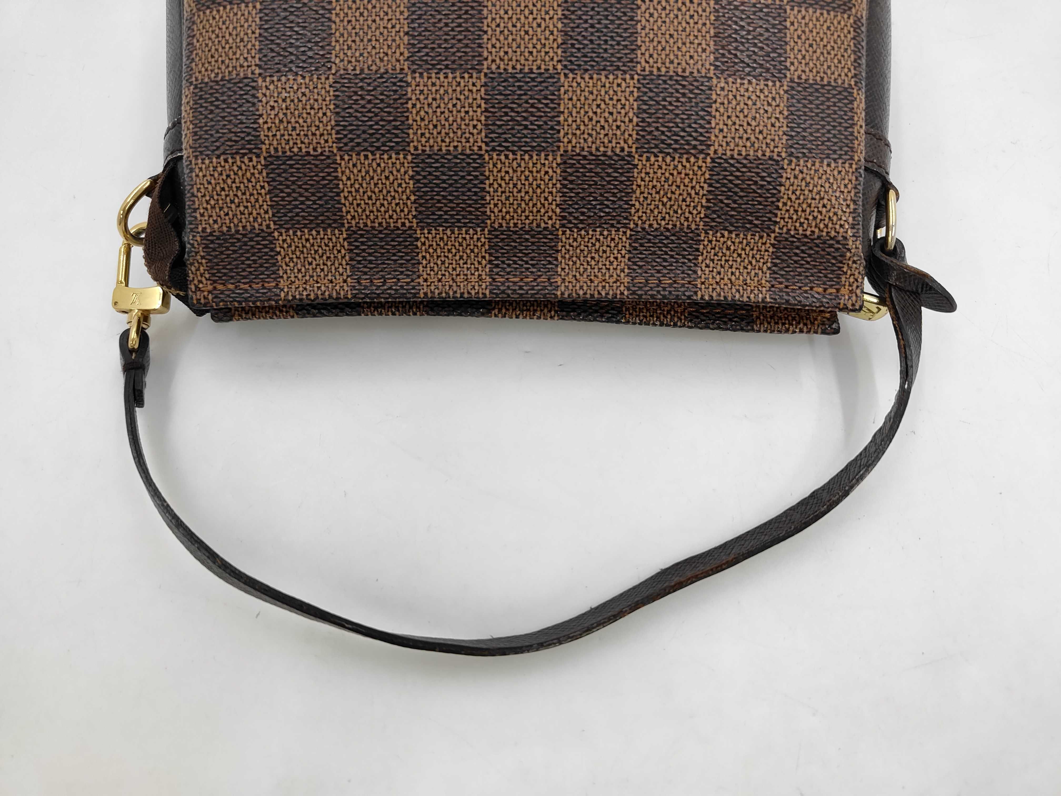 Damier Louis Vuitton Damier Trousse Makeup NO0998 Pouch — view 5