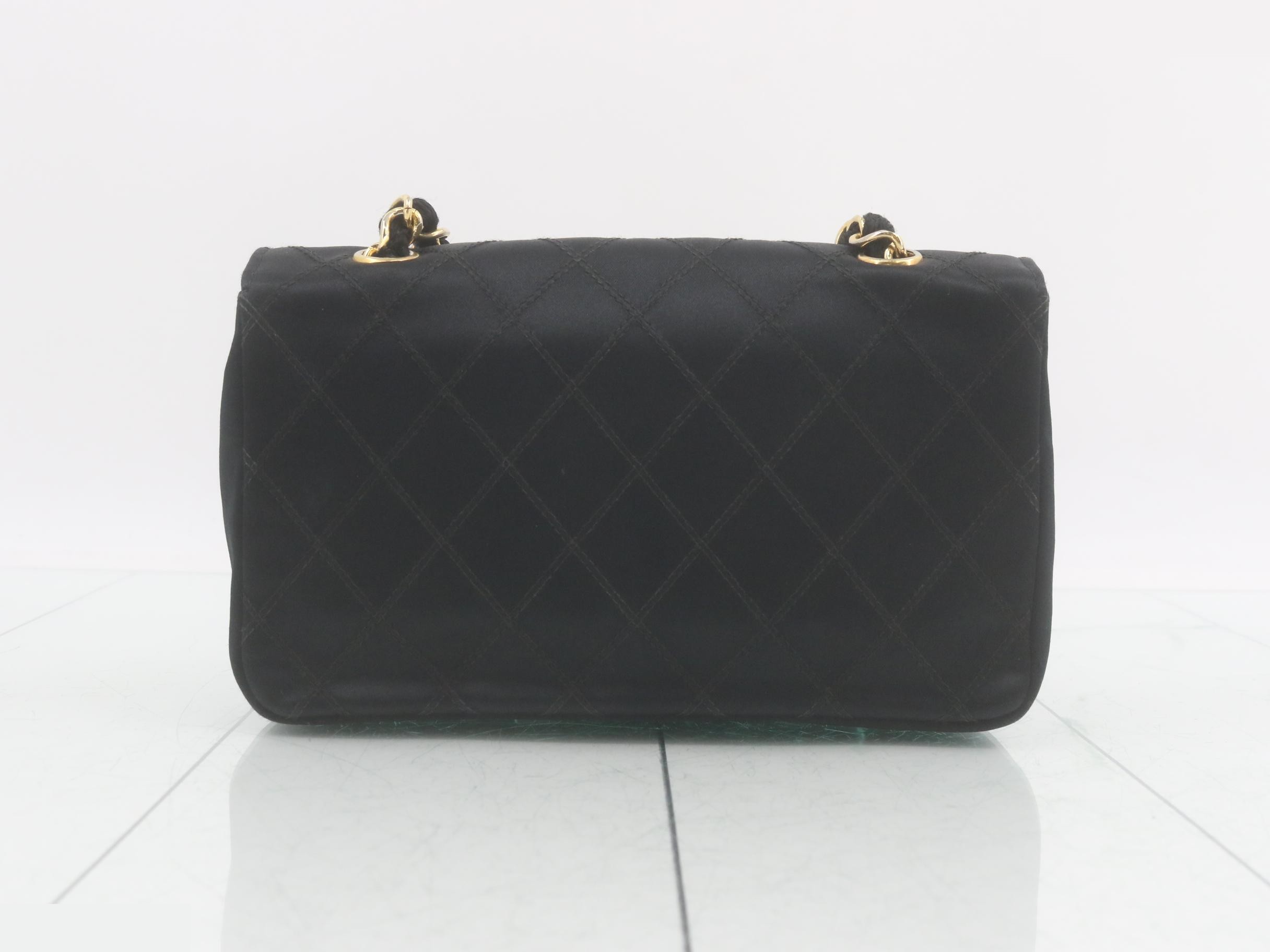 Matelassé (bag) - Shoulder bag — view 2