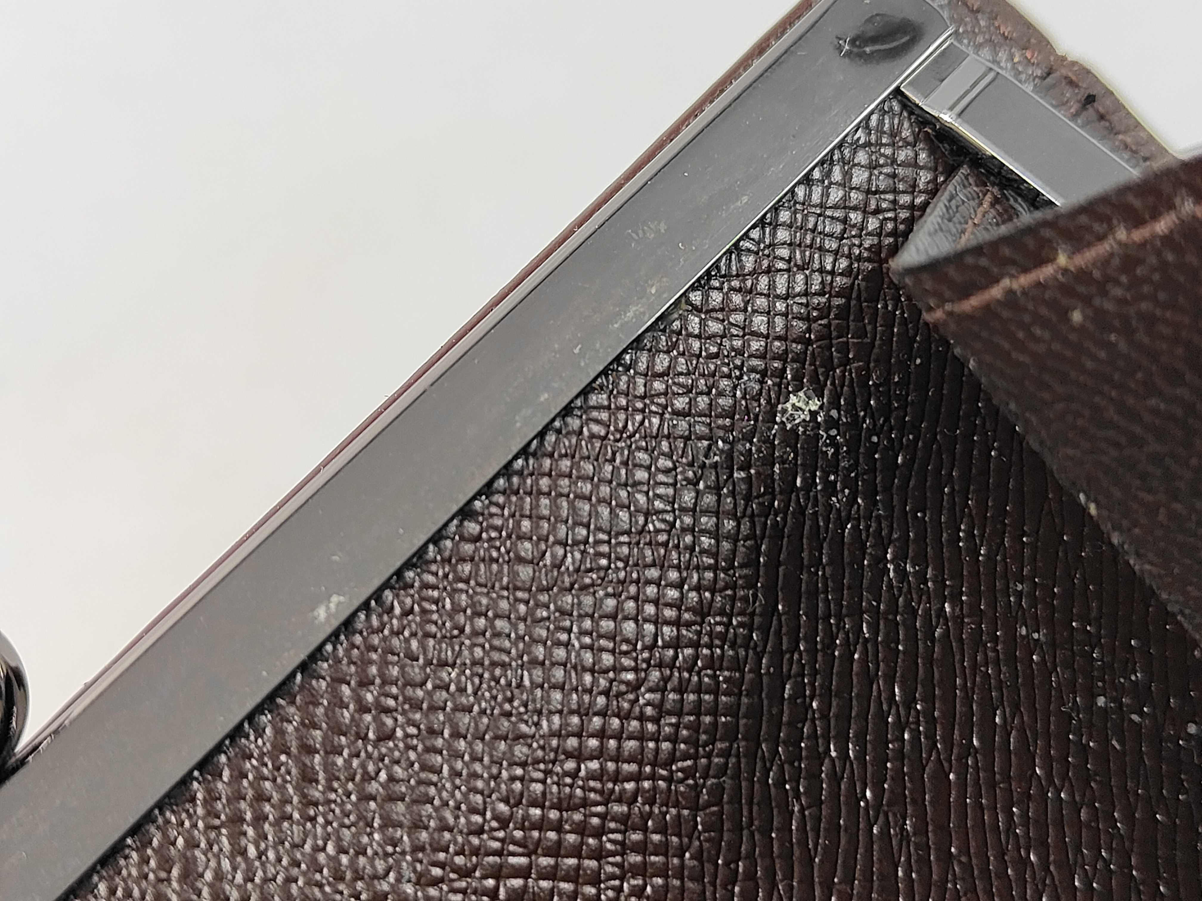 wallet — view 10