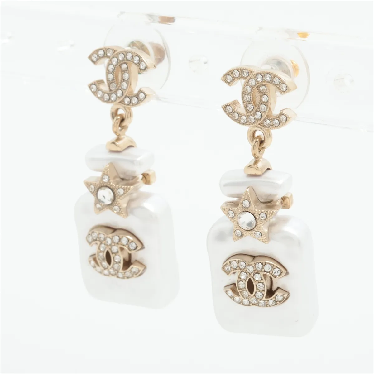 Coco Mark Star B23S Earrings (Pair) GP x Rhinestone Gold — view 3