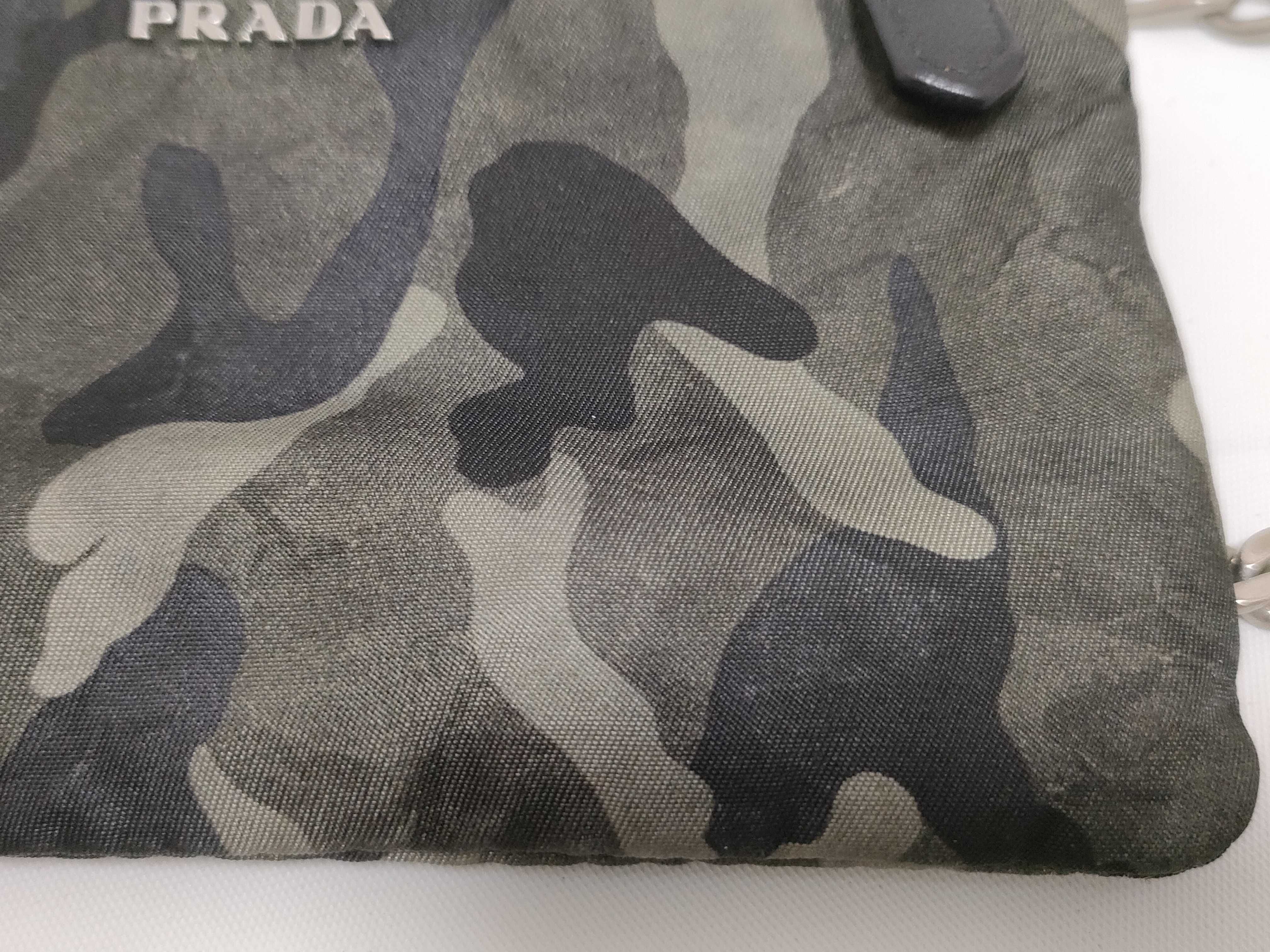 Camouflage Chain Coin Case — view 14