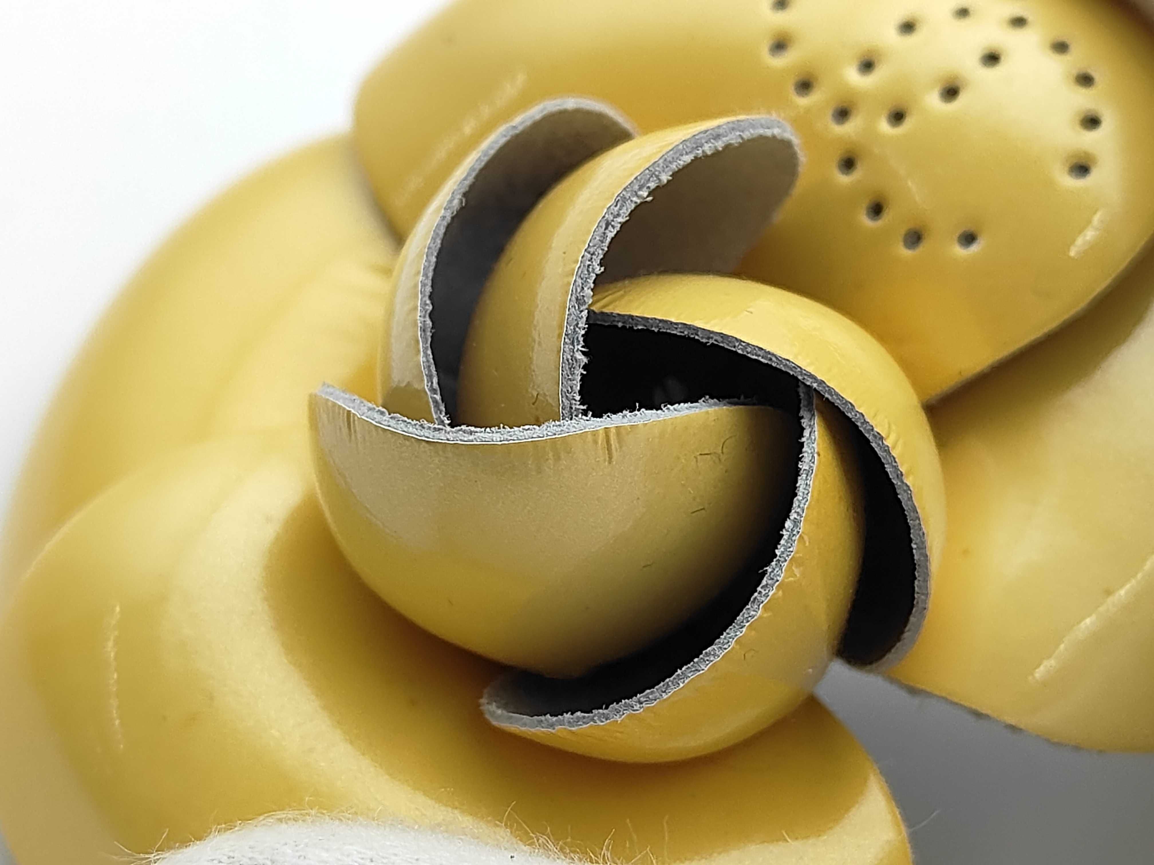 Camellia / Brooch — view 7
