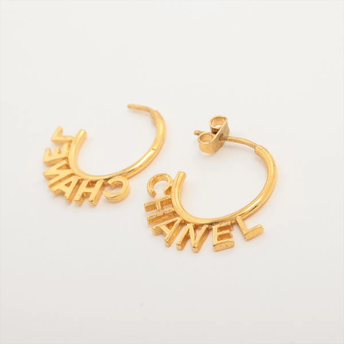 logo earrings (for both ears), GP gold. — view 3