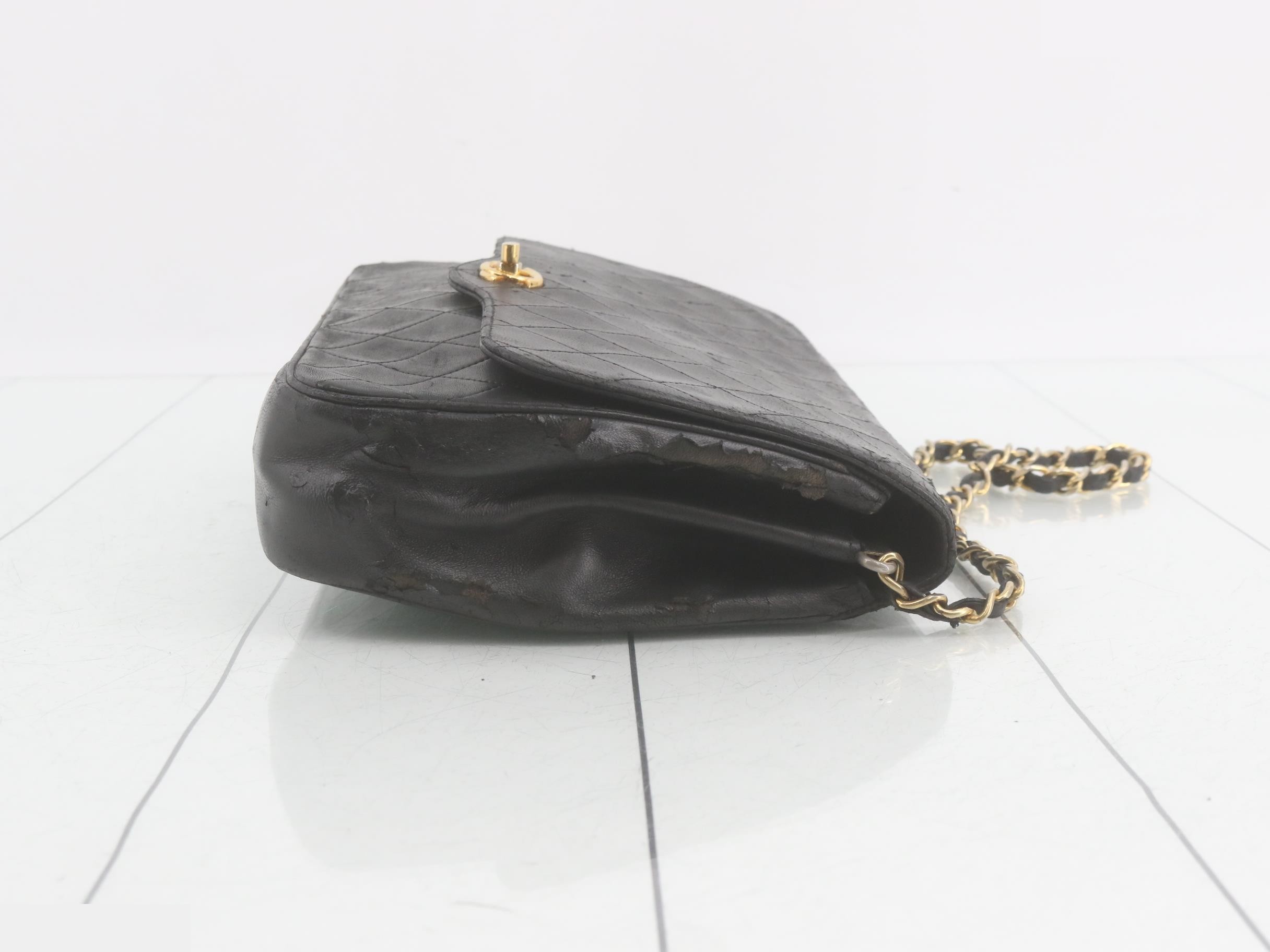 Matelasse Lamb Black Chain Shoulder G Hardware — view 3