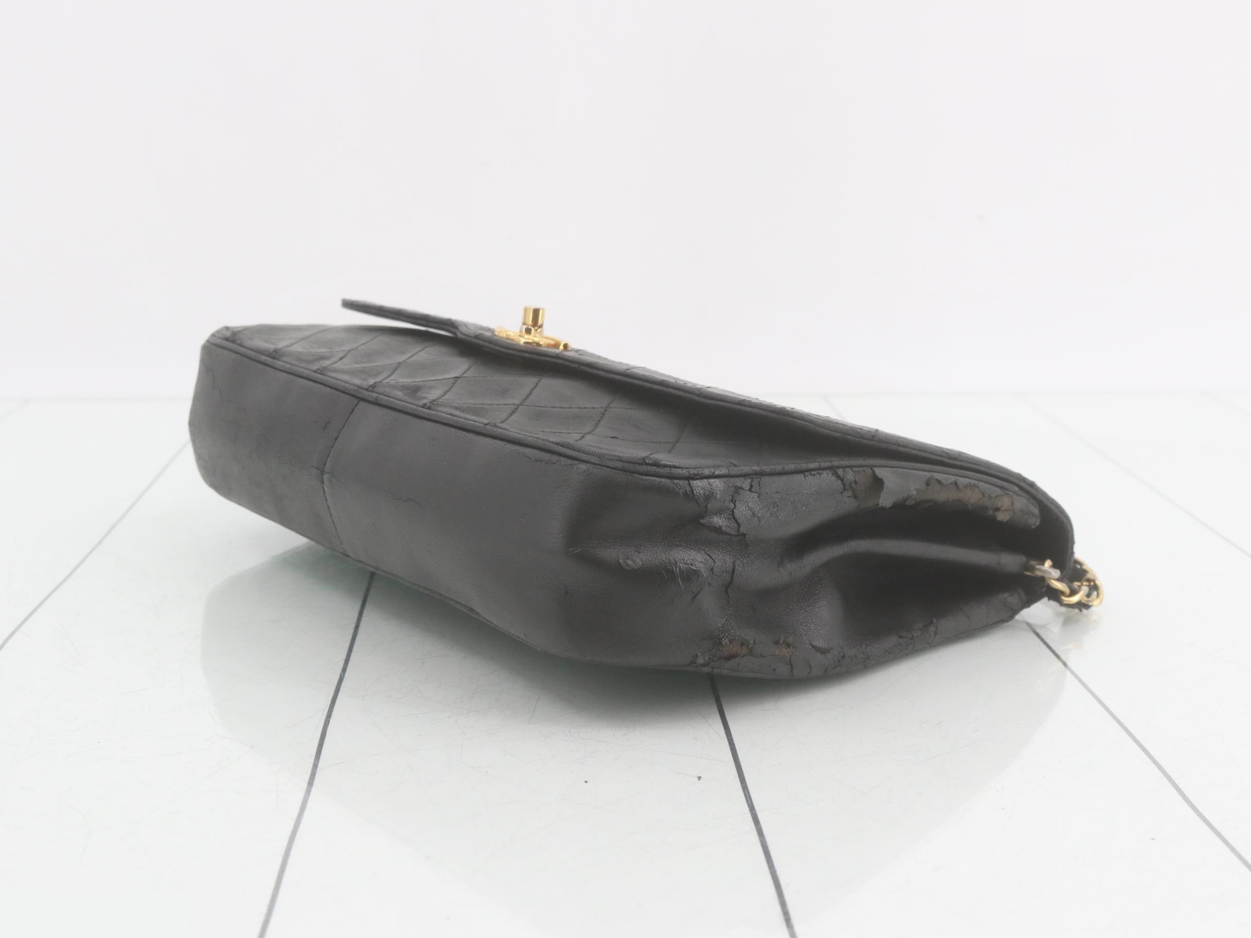 Matelasse Lamb Black Chain Shoulder G Hardware — view 6