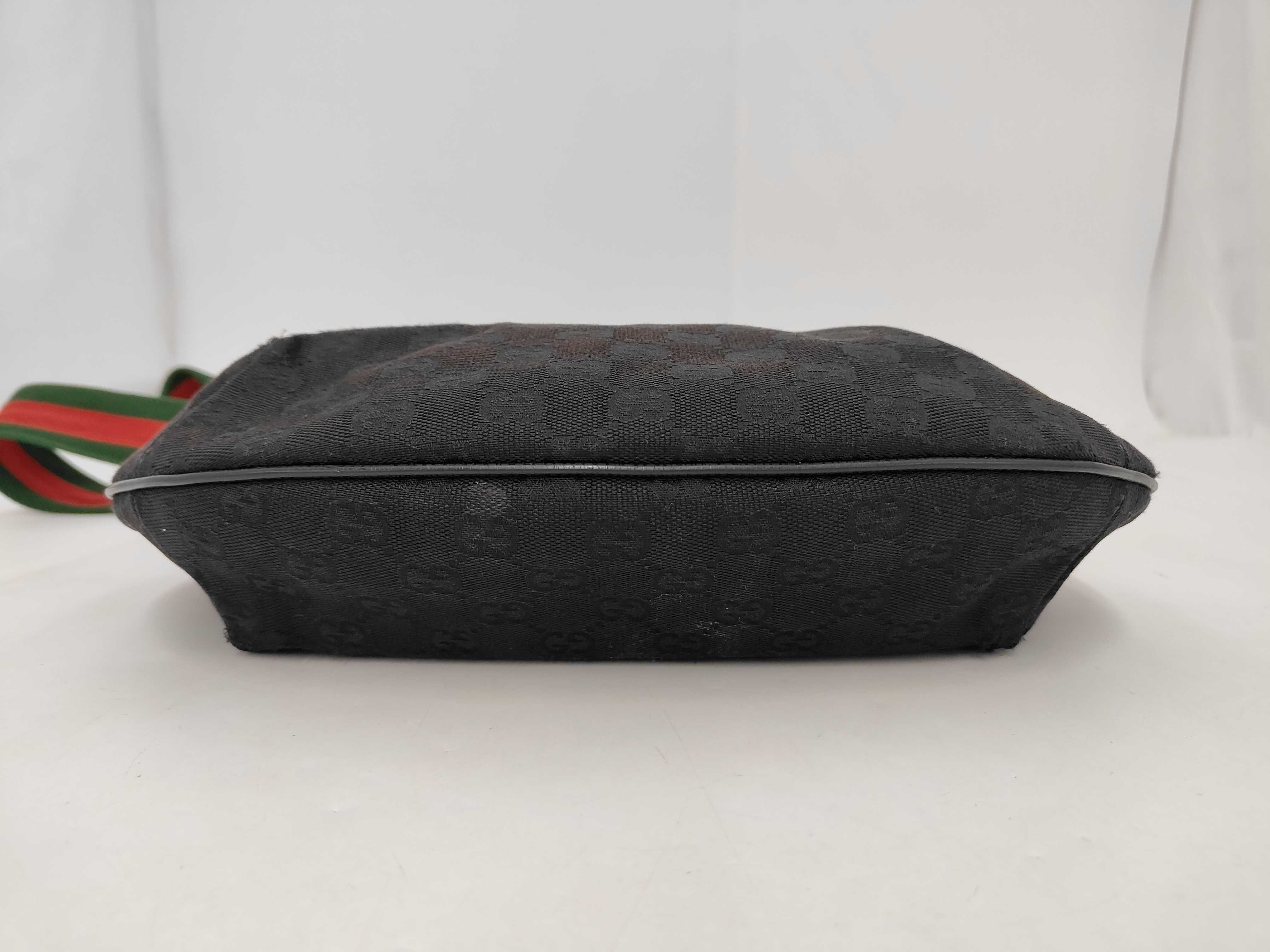 GG Canvas Sherry Line Shoulder Bag — view 5