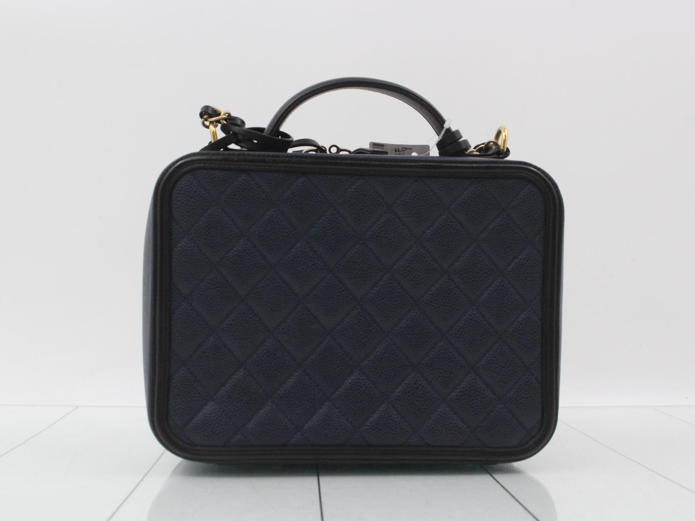 CC Filigree Caviar Skin 2-Way Handbag — view 2